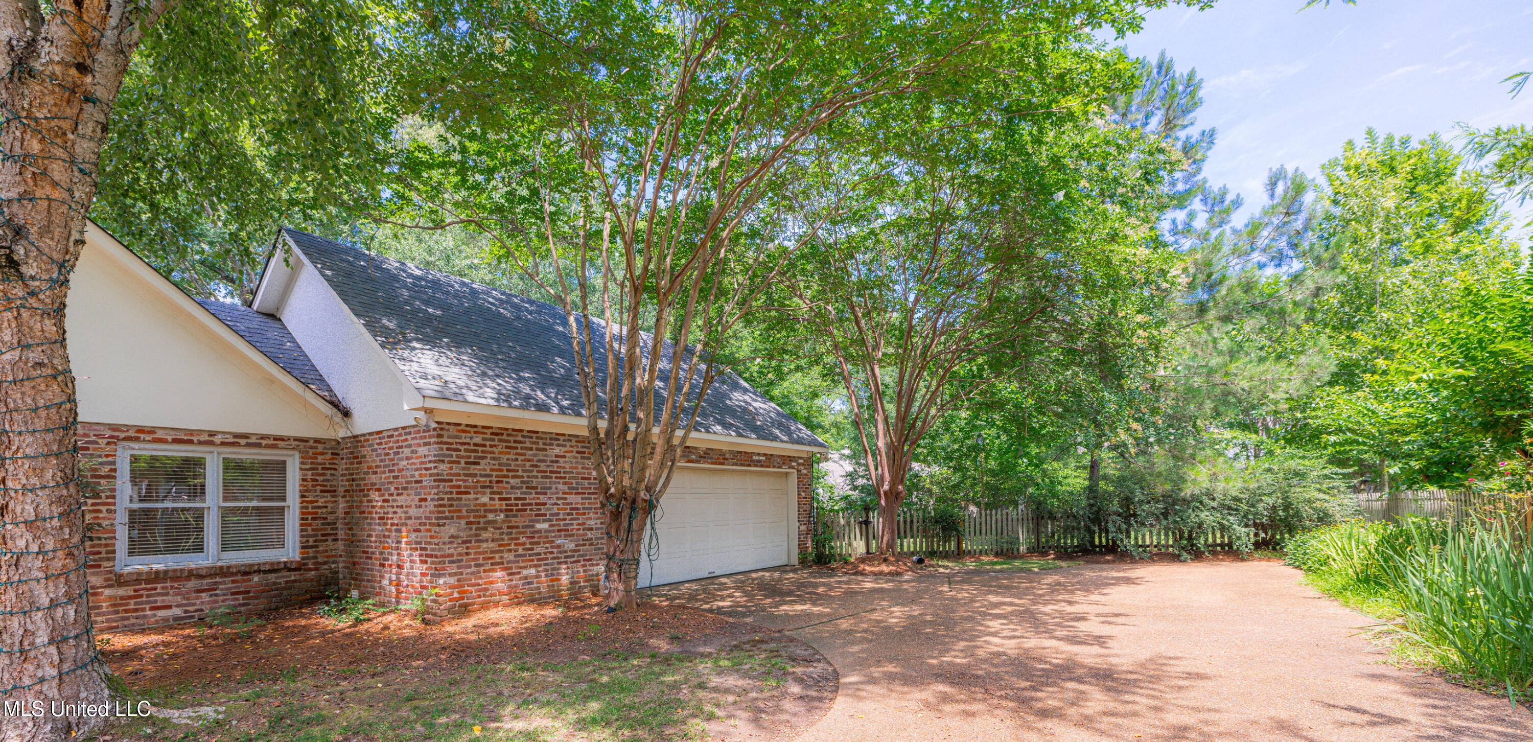 102 Westfield Road Property Photo 33