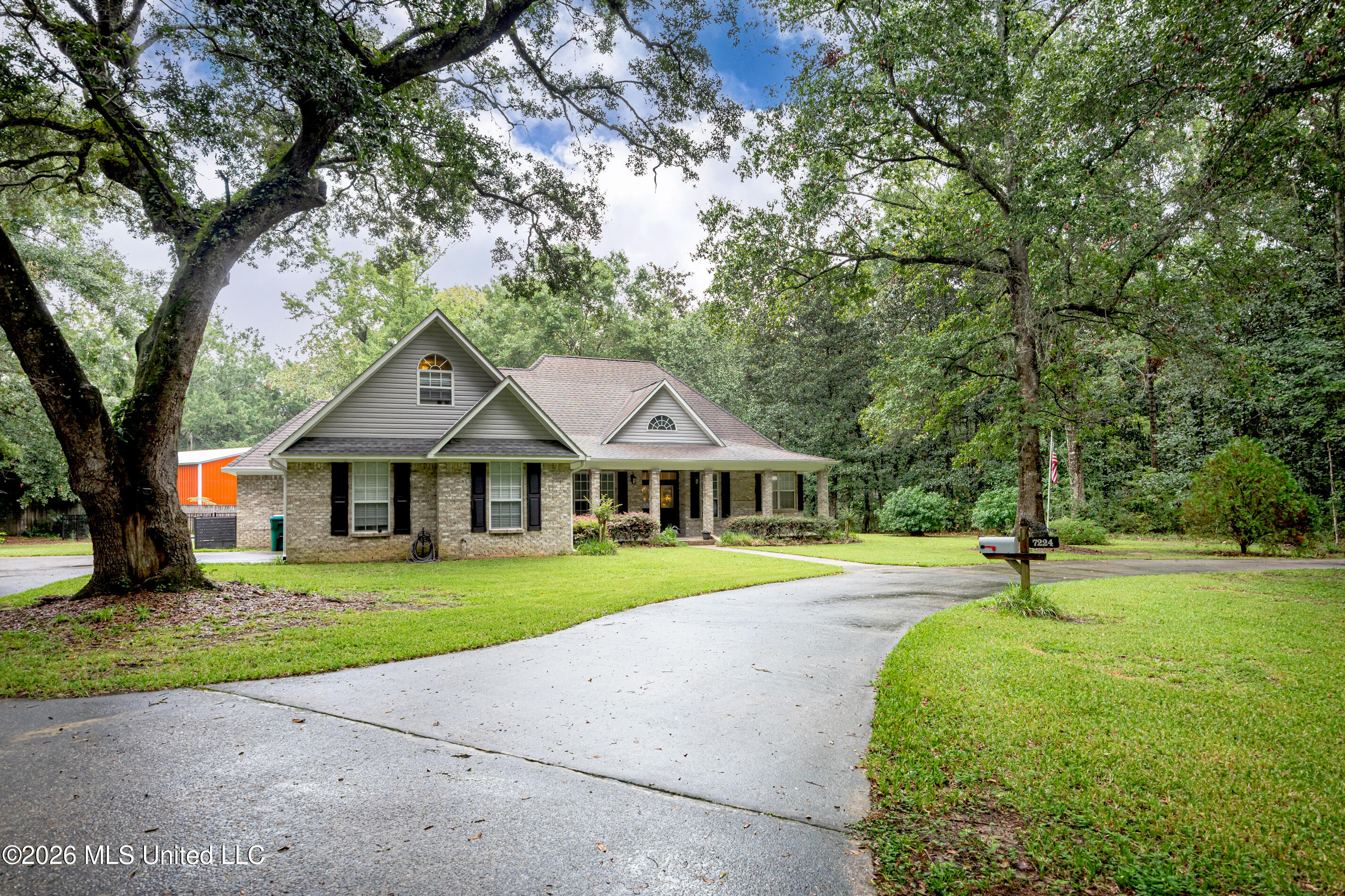 7224 Martin Bluff Road Property Photo 6