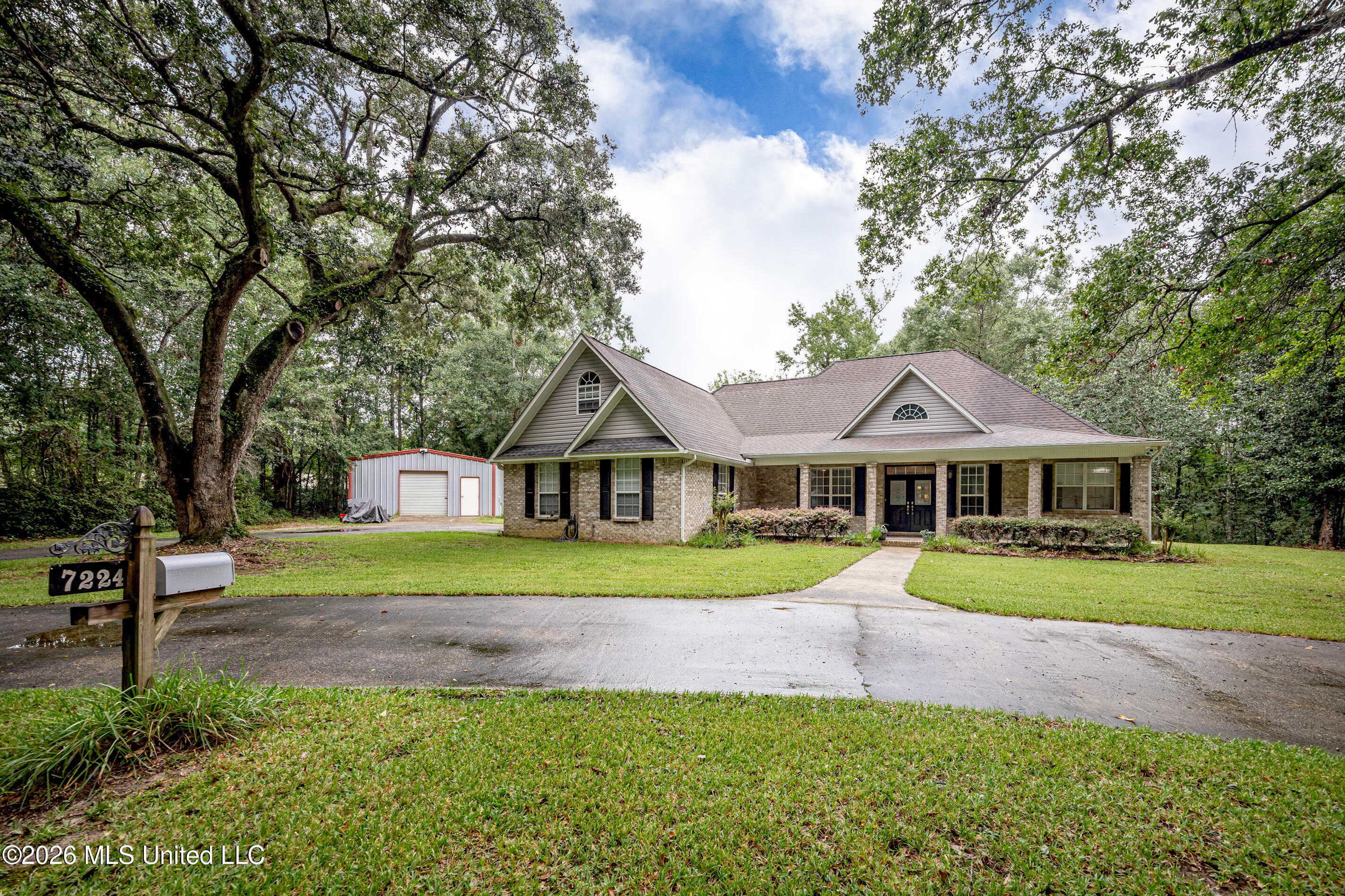 7224 Martin Bluff Road Property Photo 9