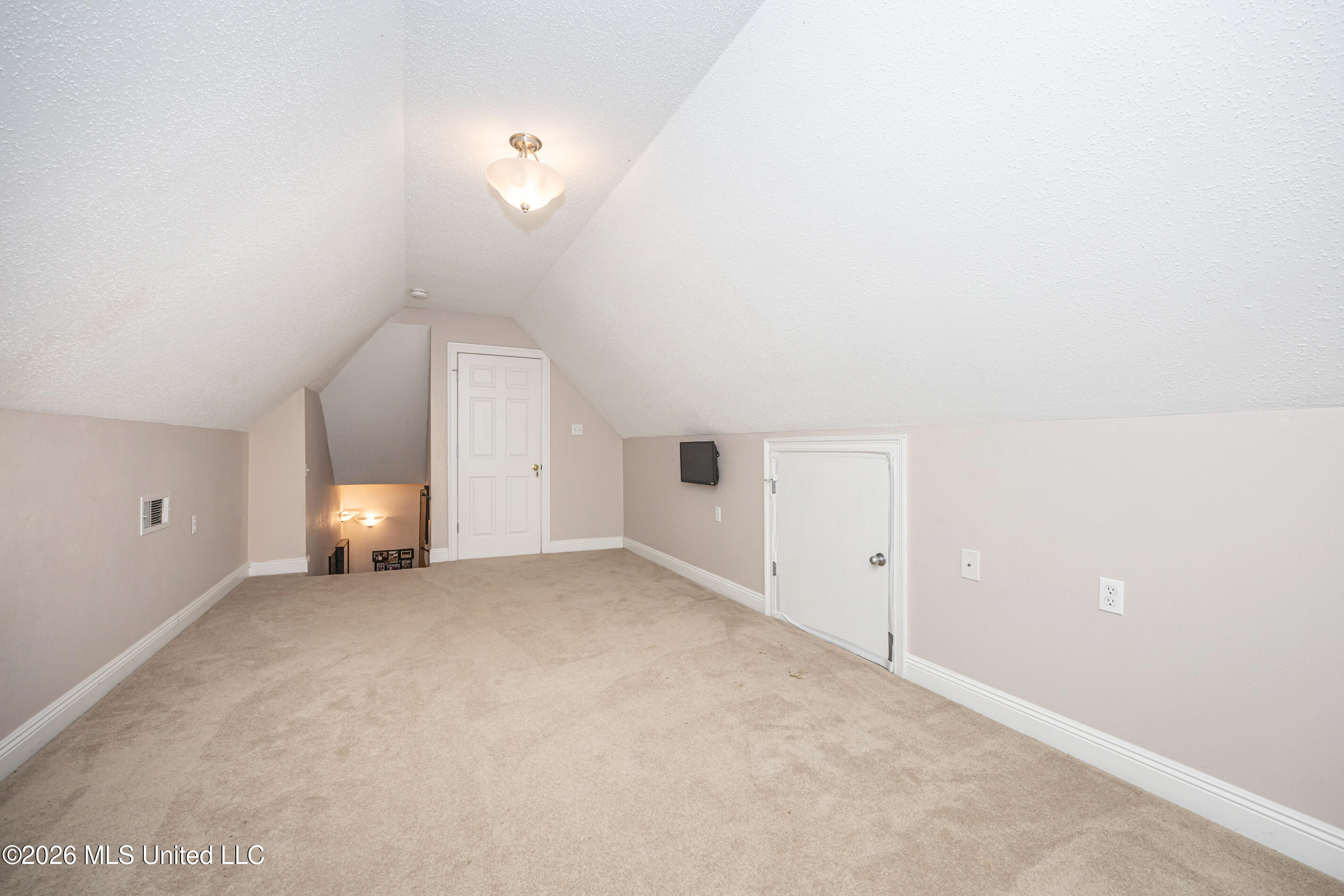 7224 Martin Bluff Road Property Photo 48