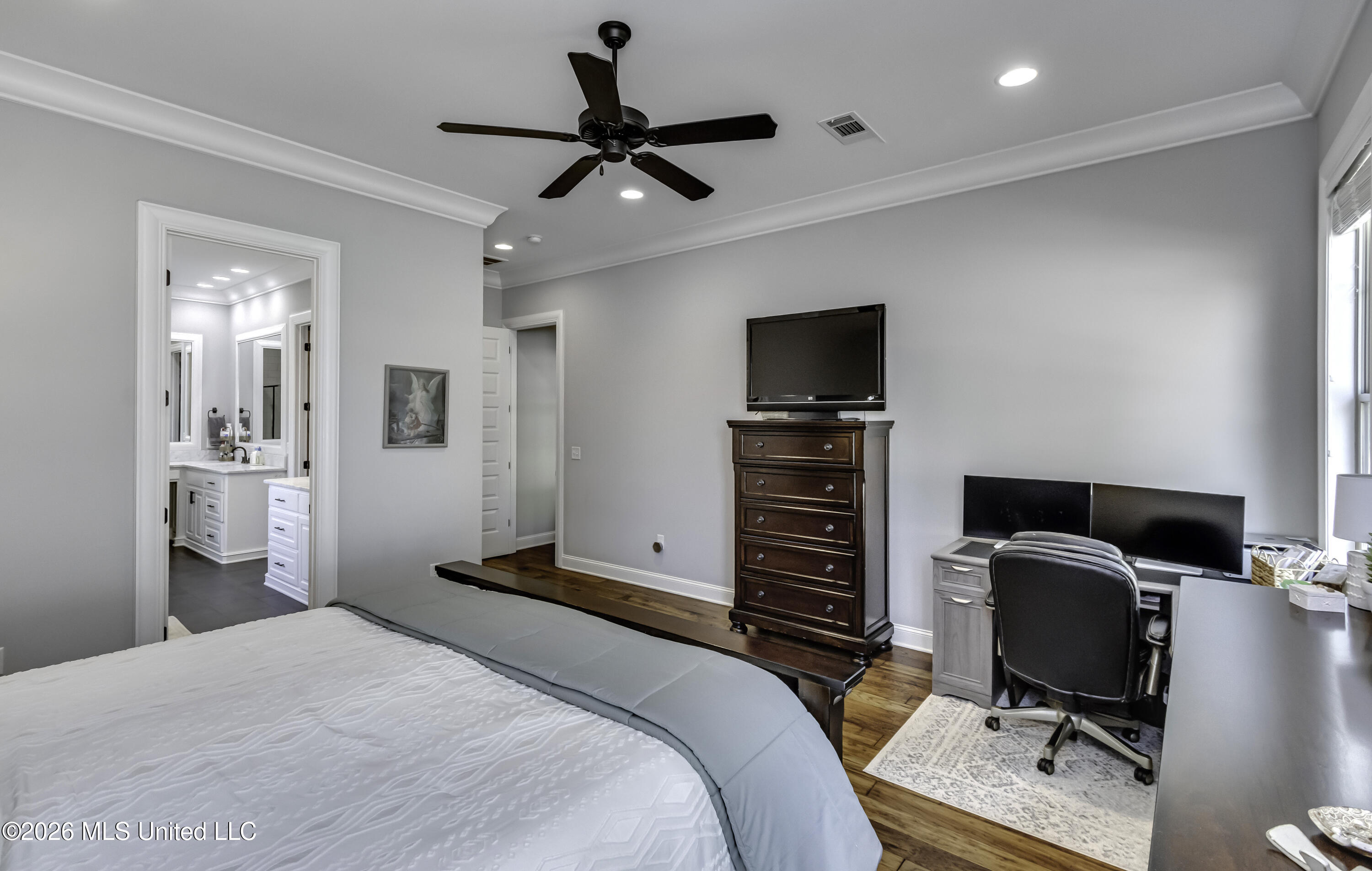 109 Camden Way Property Photo 48