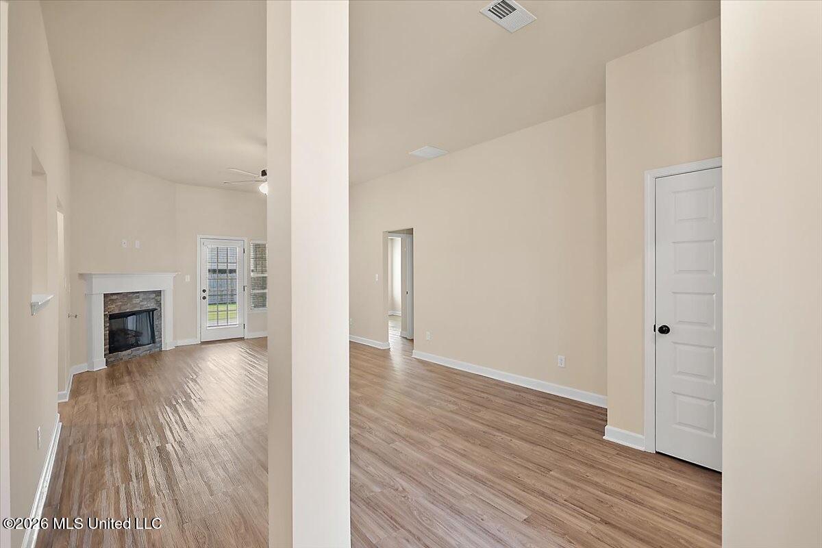 8692 Hayes Drive Property Photo 9