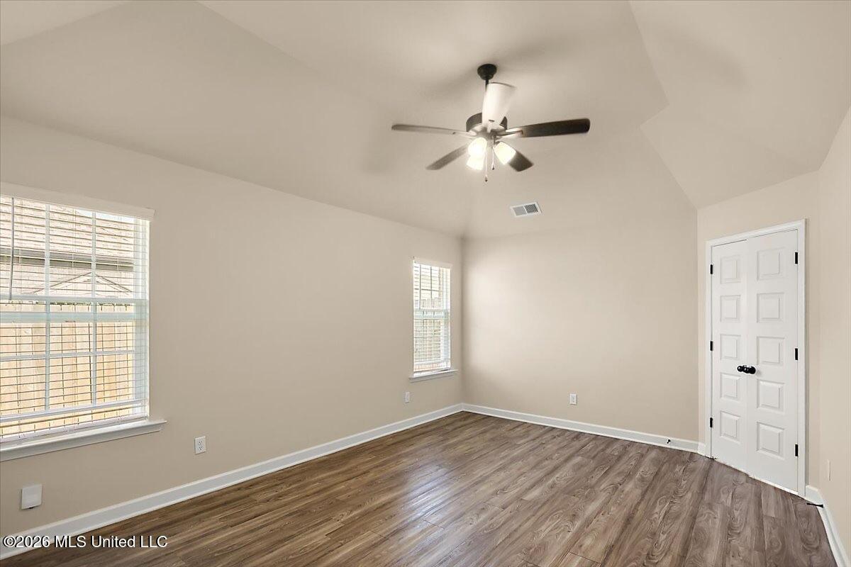8692 Hayes Drive Property Photo 13
