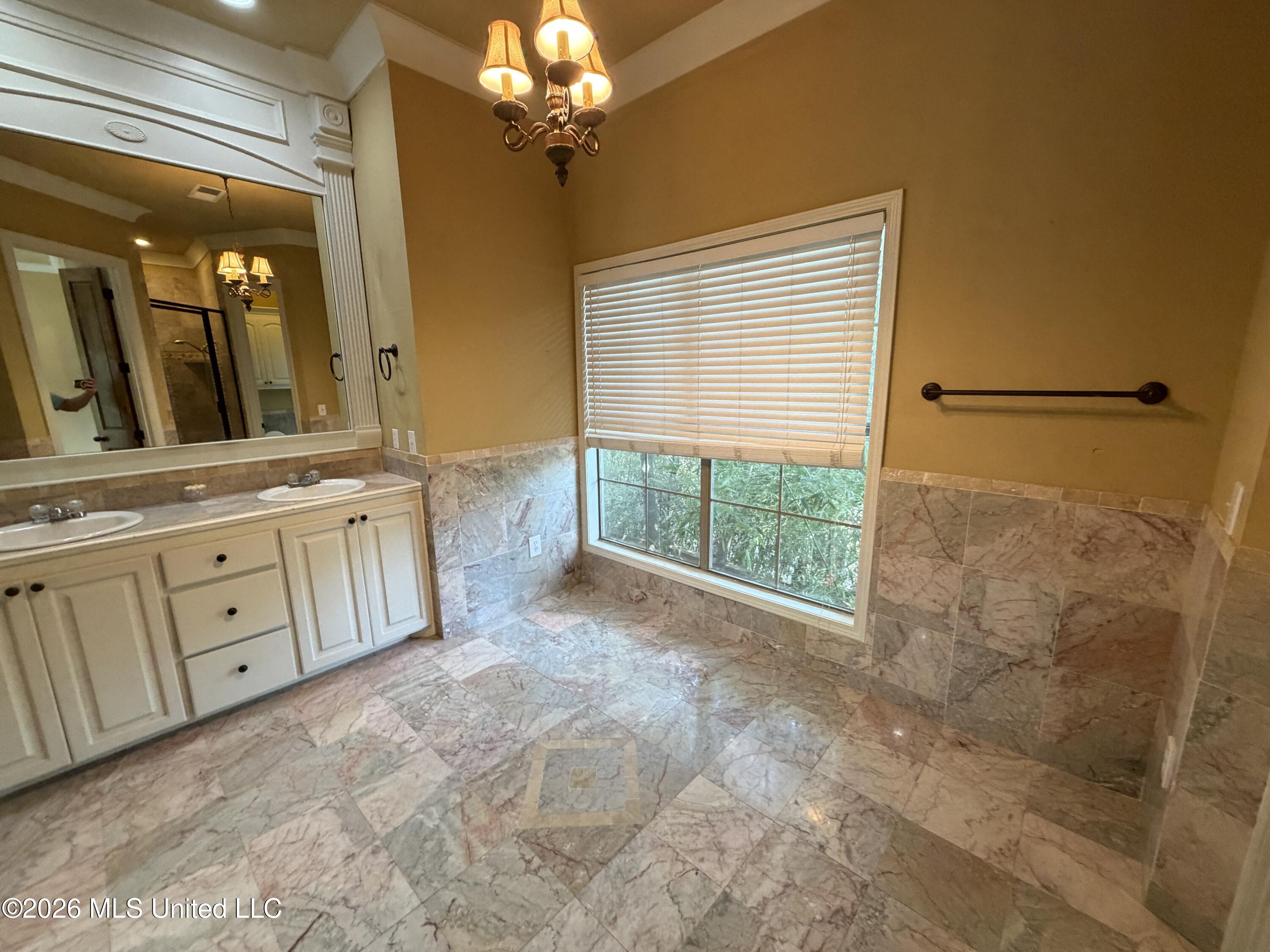 1189 Old Fannin Road Property Photo 5