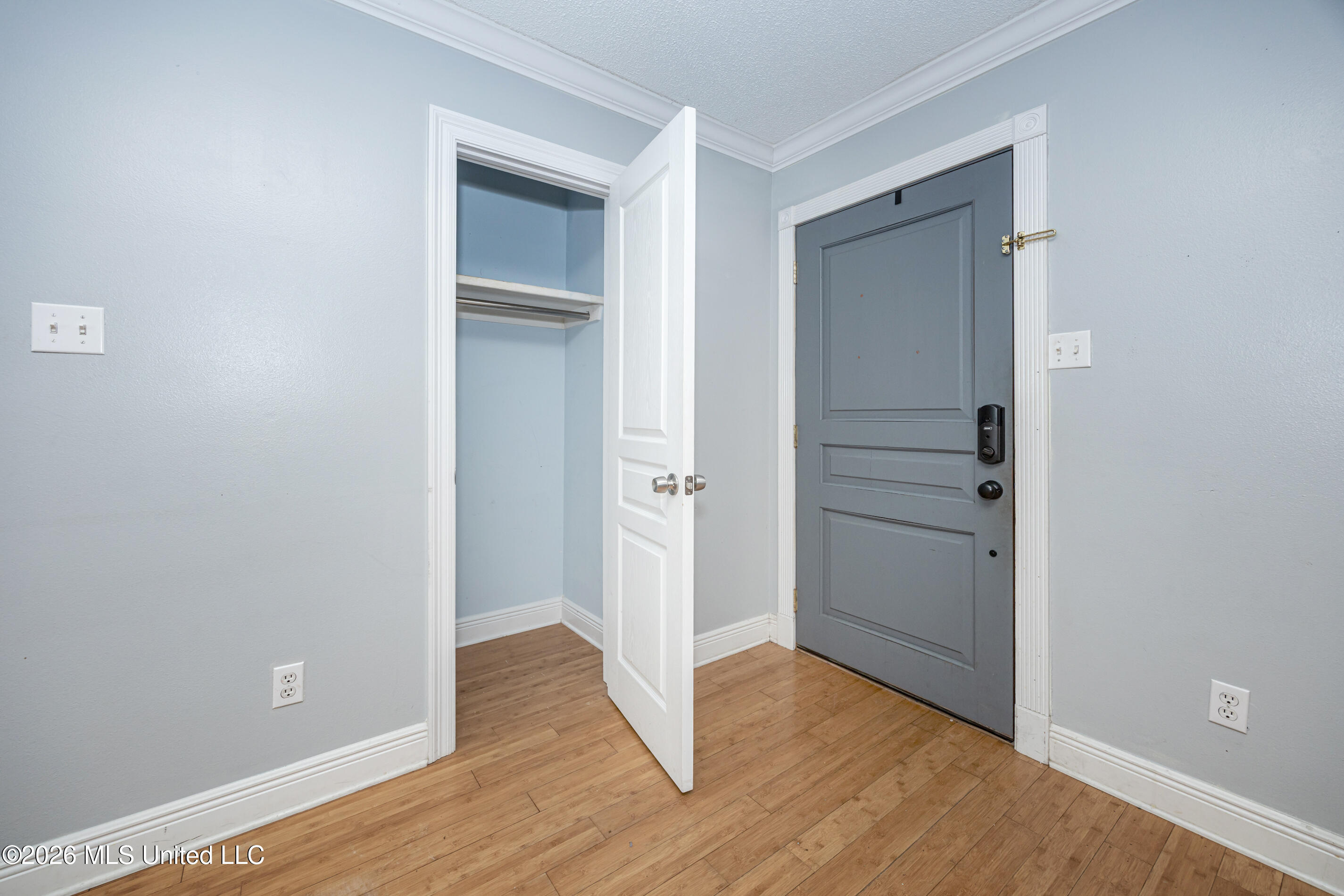 1312 Willow Street Property Photo 6