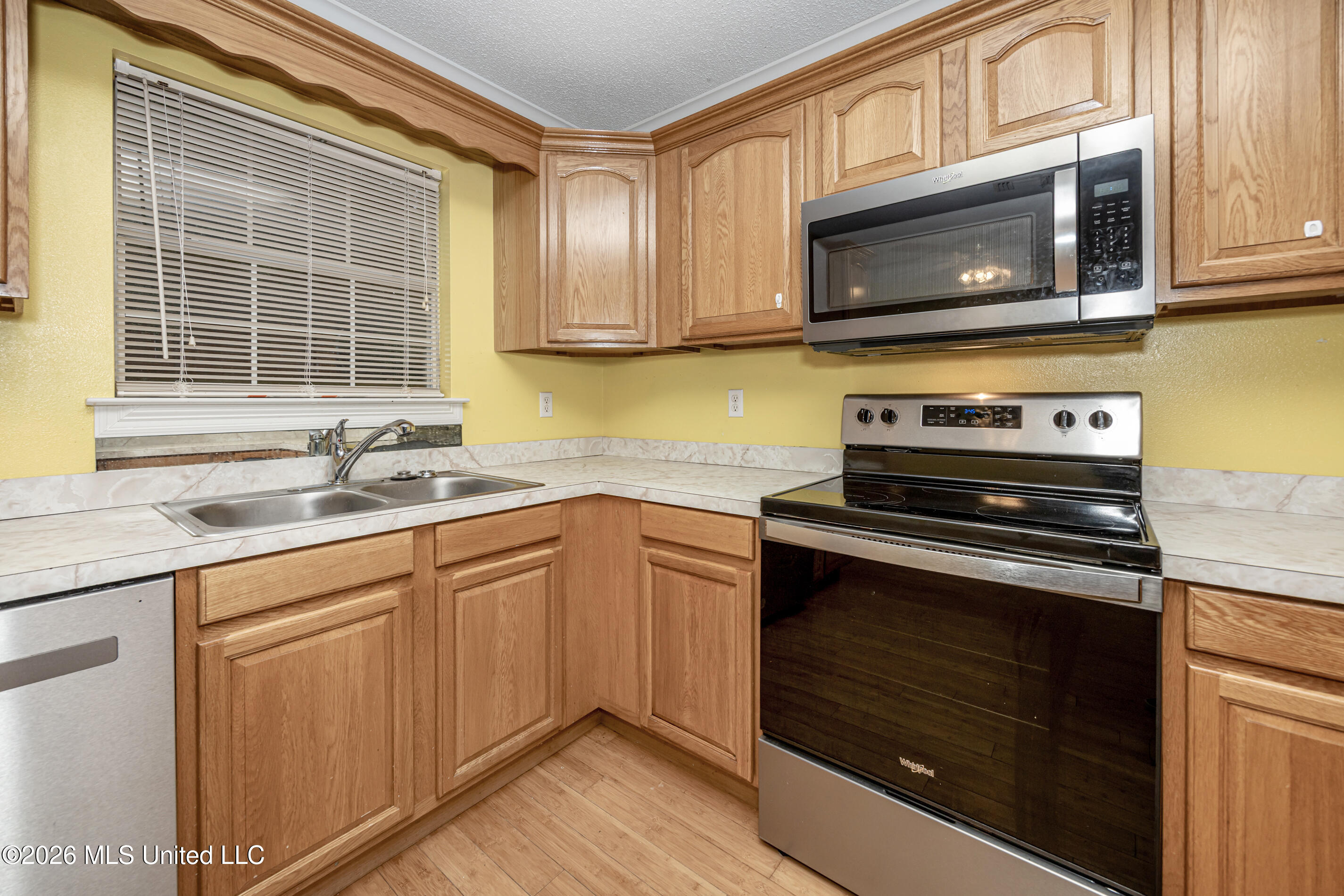 1312 Willow Street Property Photo 12