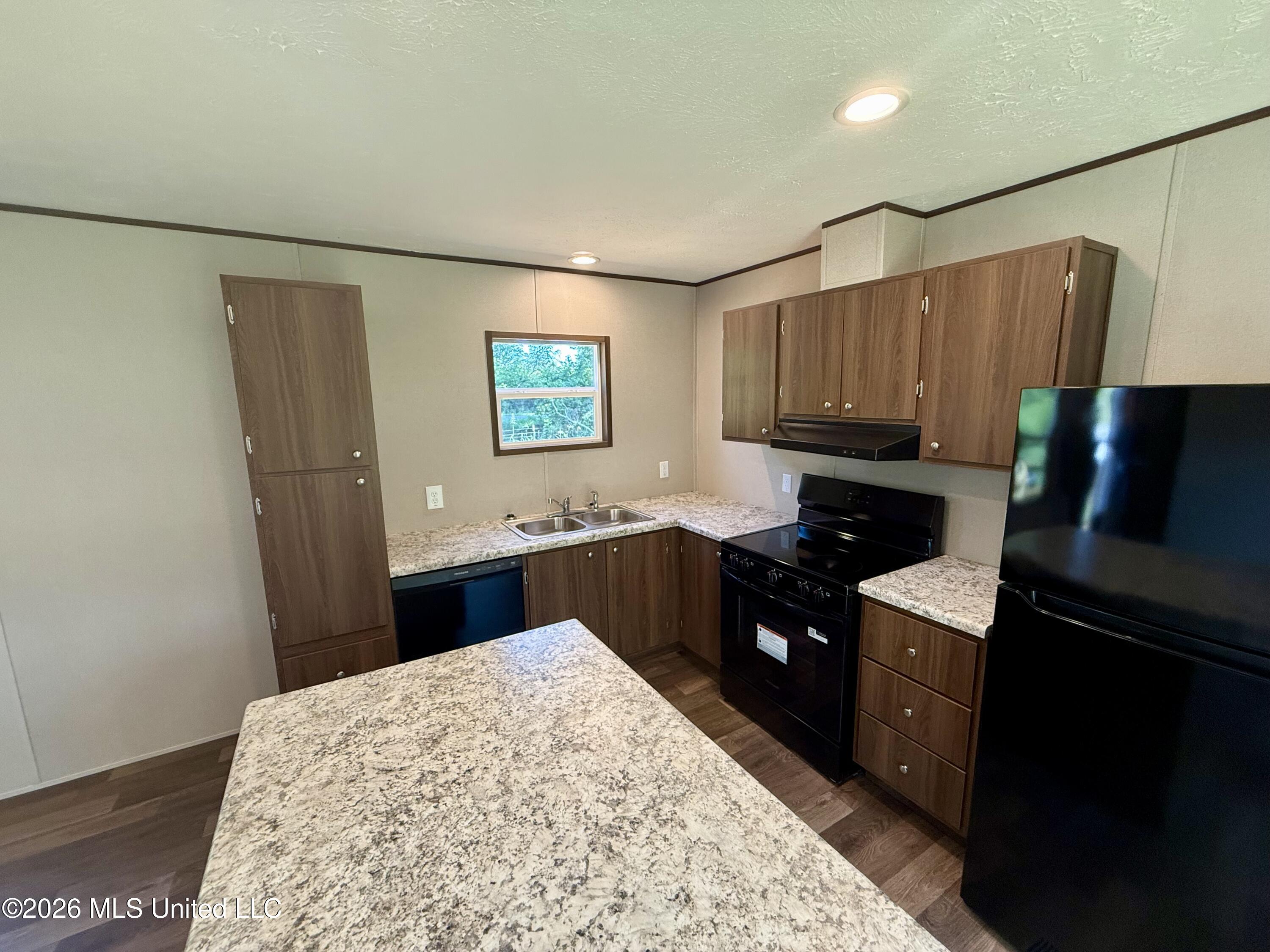 232 Enon Sartinville Road Property Photo 7