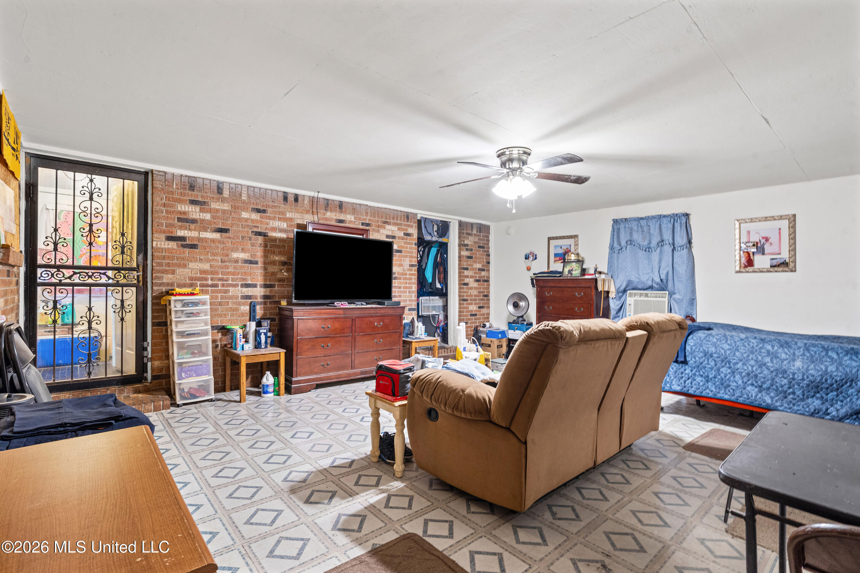 1615 Mcingvale Road Property Photo 15