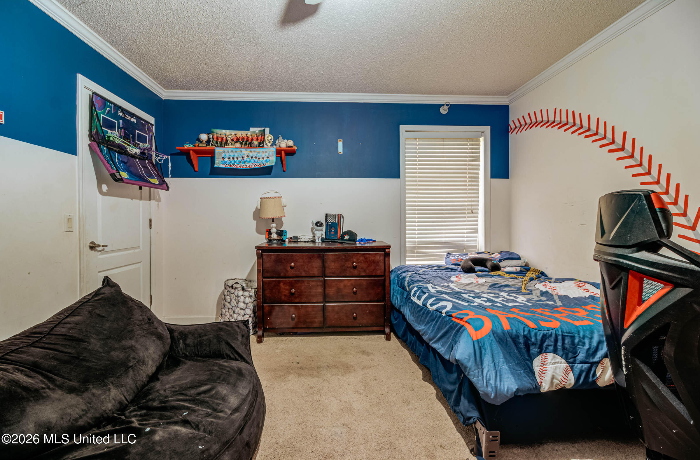 19116 Crestwick Street Property Photo 13