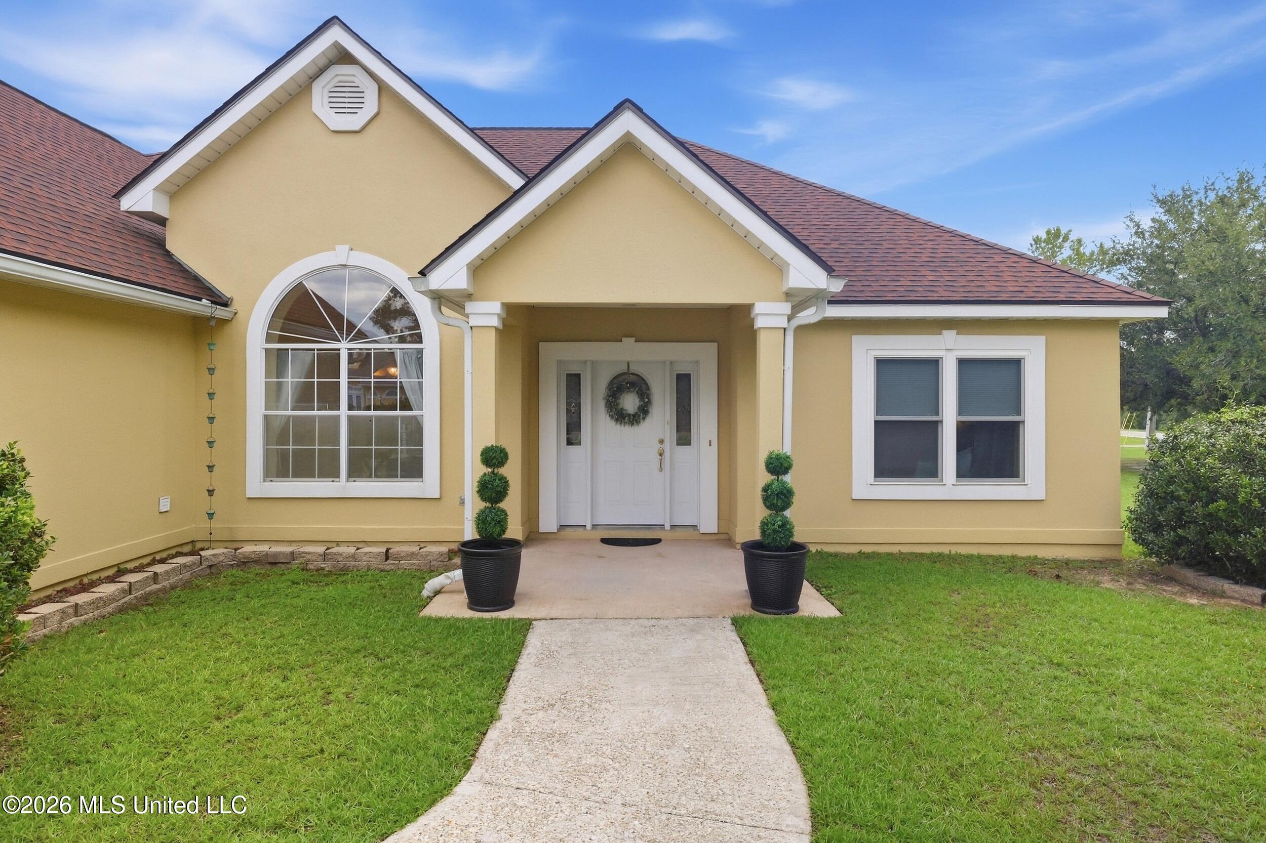 3253 Cypress Creek Drive Property Photo 1