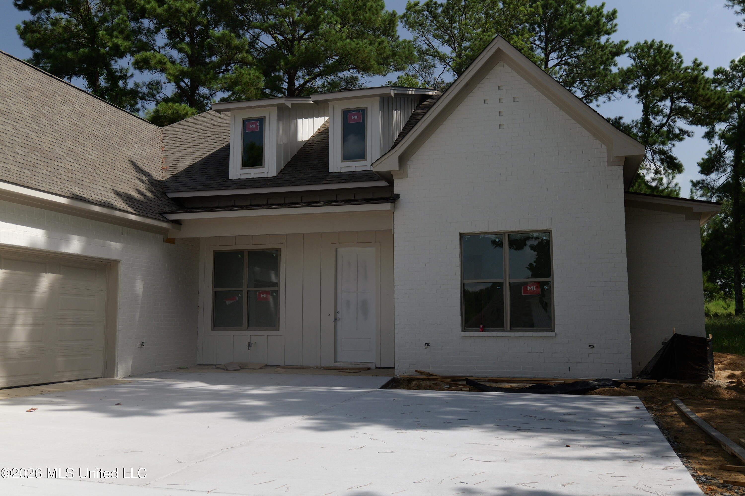 102 Harbor View Drive Property Photo 4