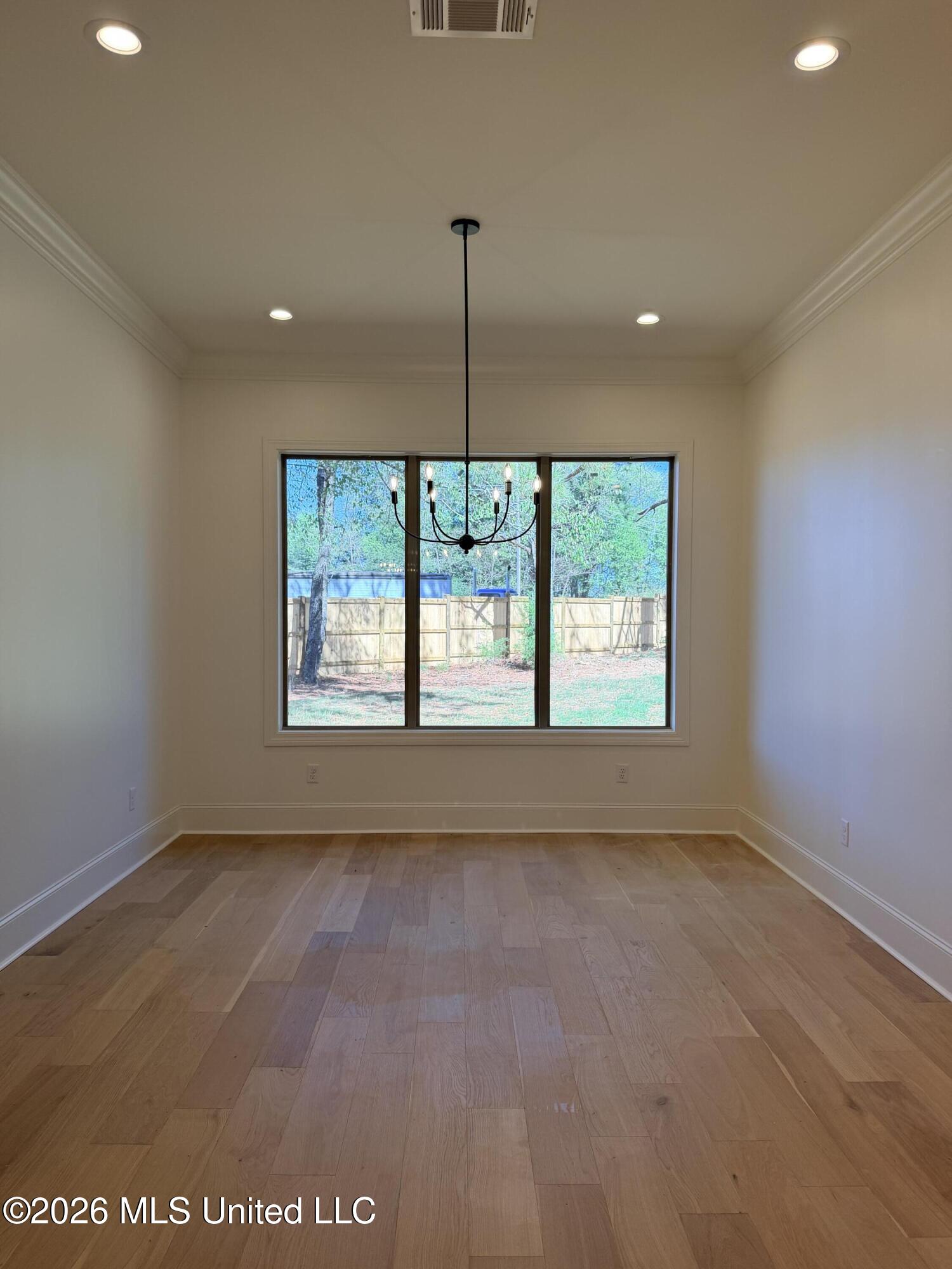 102 Harbor View Drive Property Photo 11