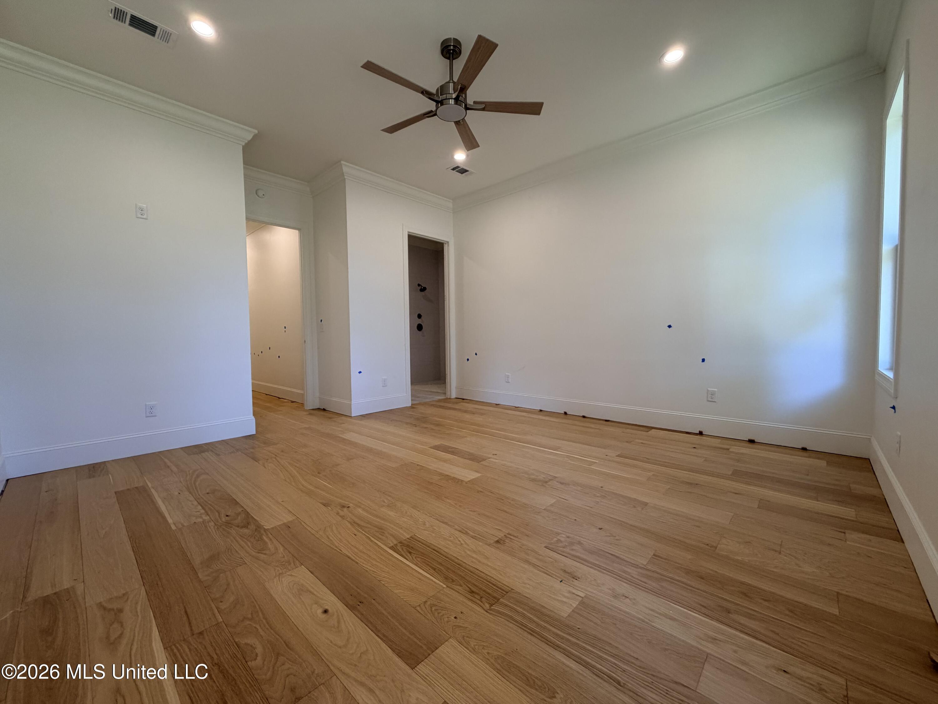 102 Harbor View Drive Property Photo 14
