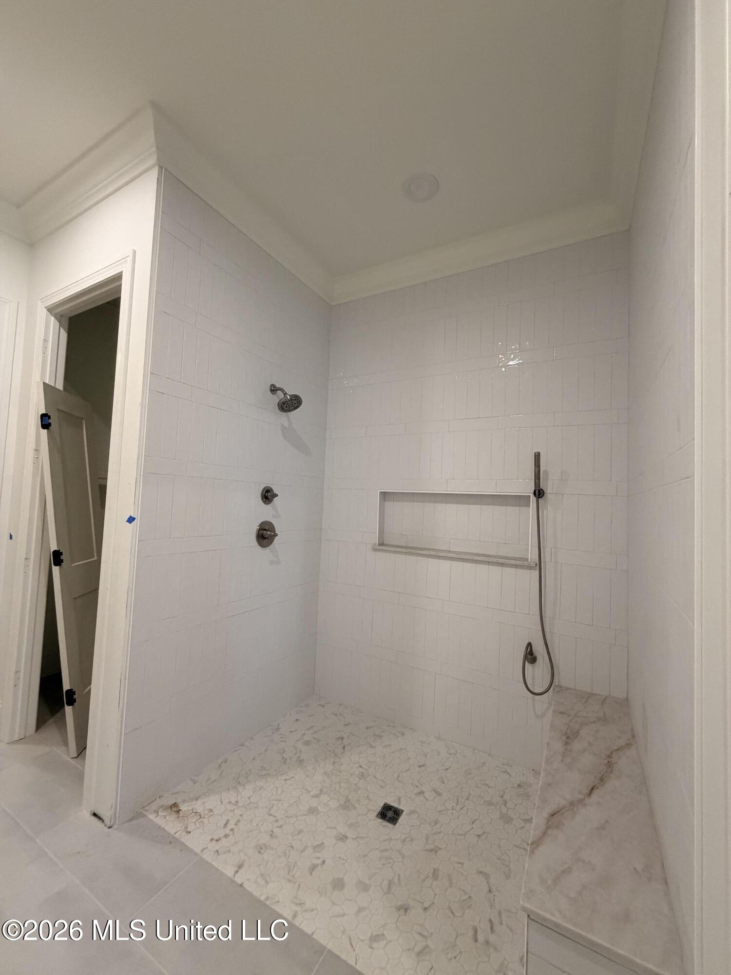 102 Harbor View Drive Property Photo 15