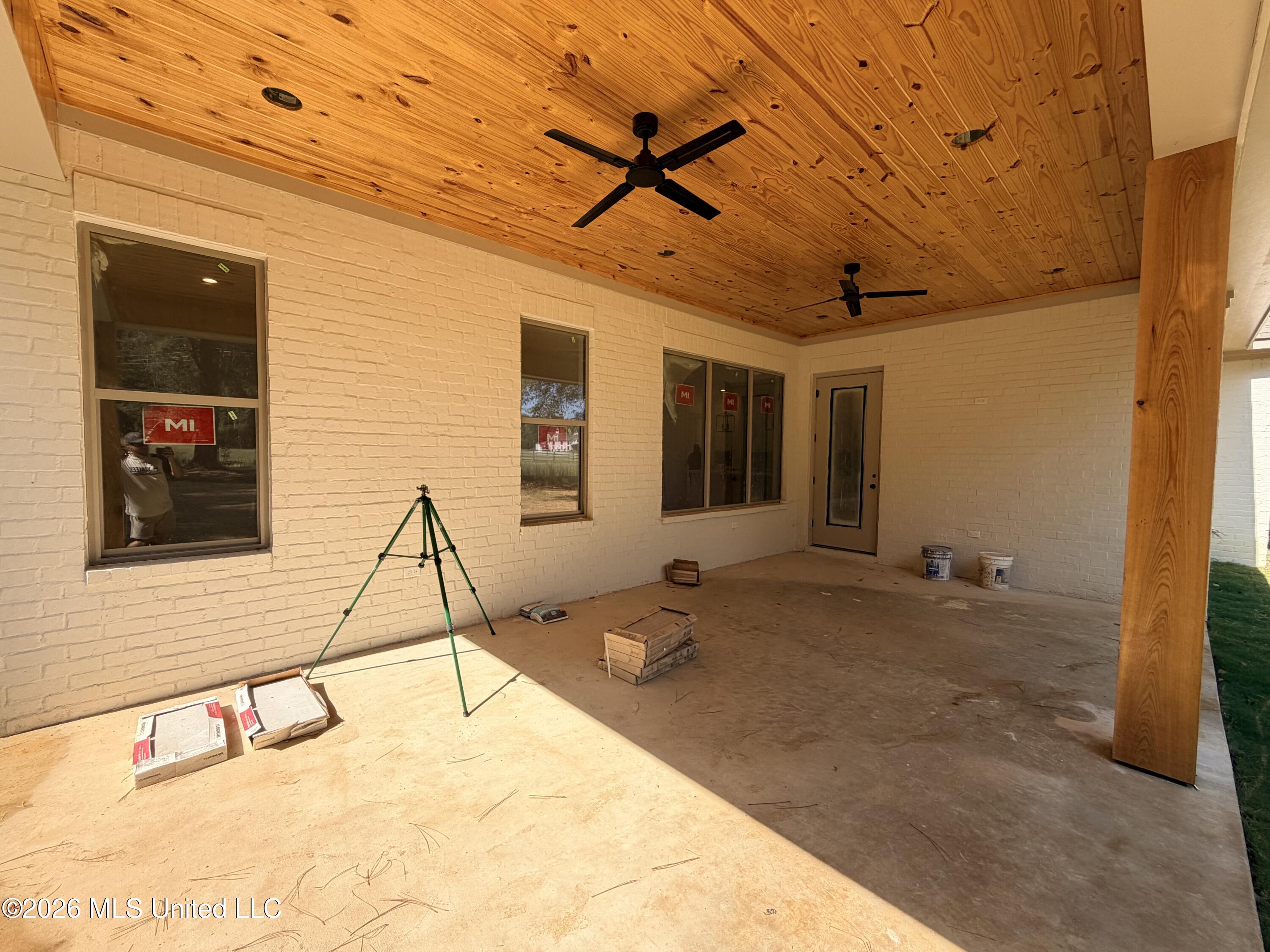 102 Harbor View Drive Property Photo 27