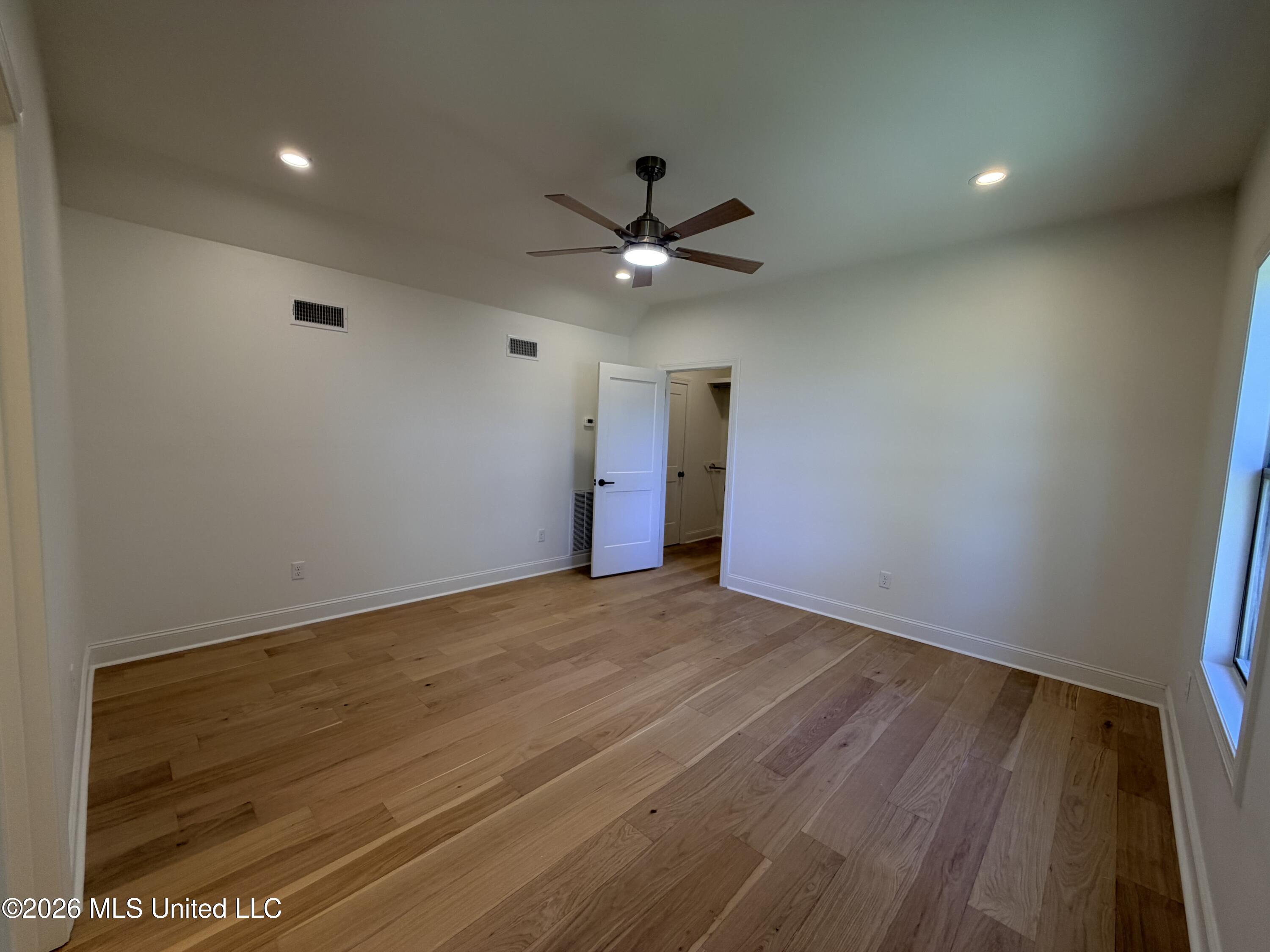 102 Harbor View Drive Property Photo 31