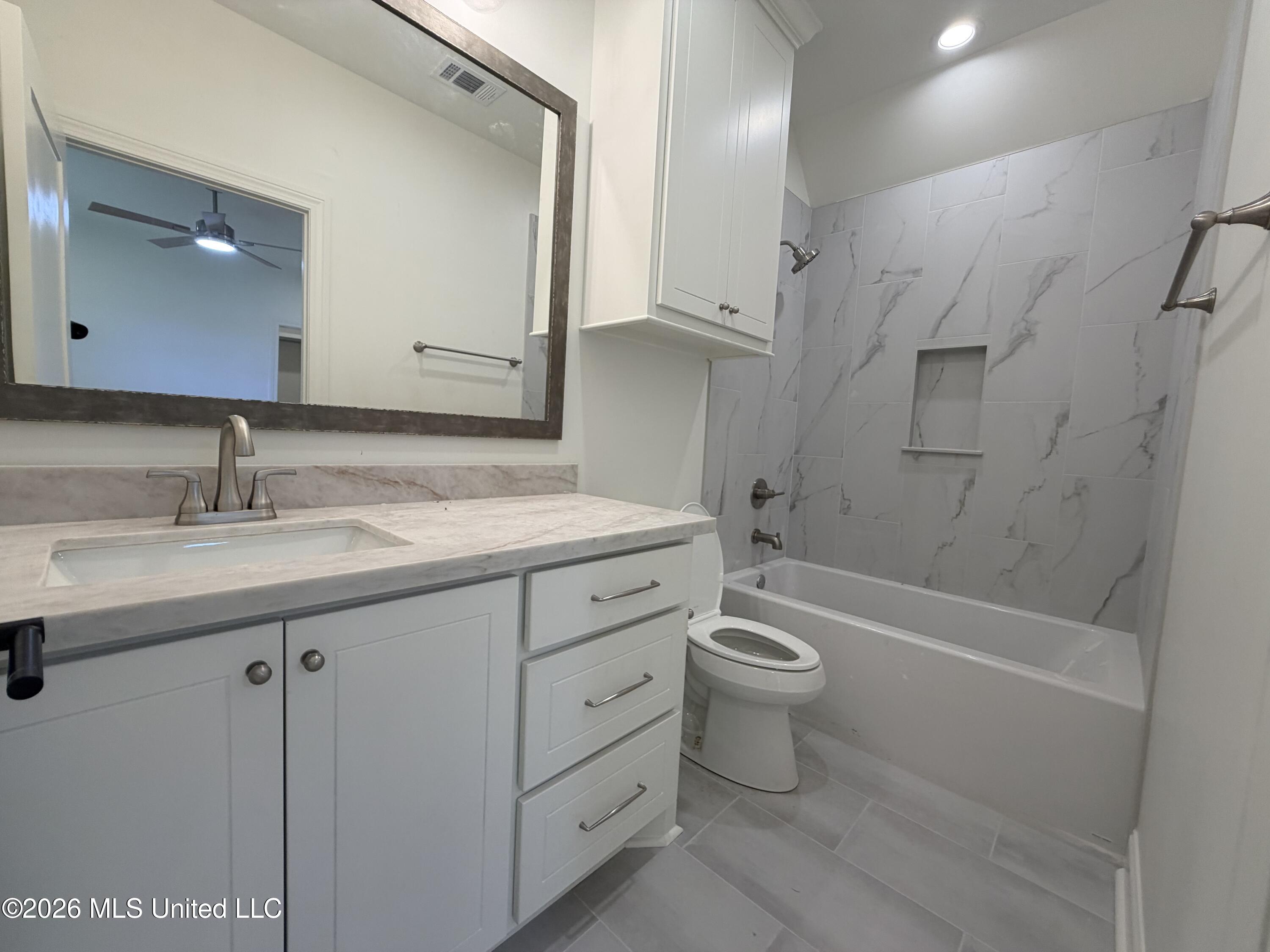 102 Harbor View Drive Property Photo 32