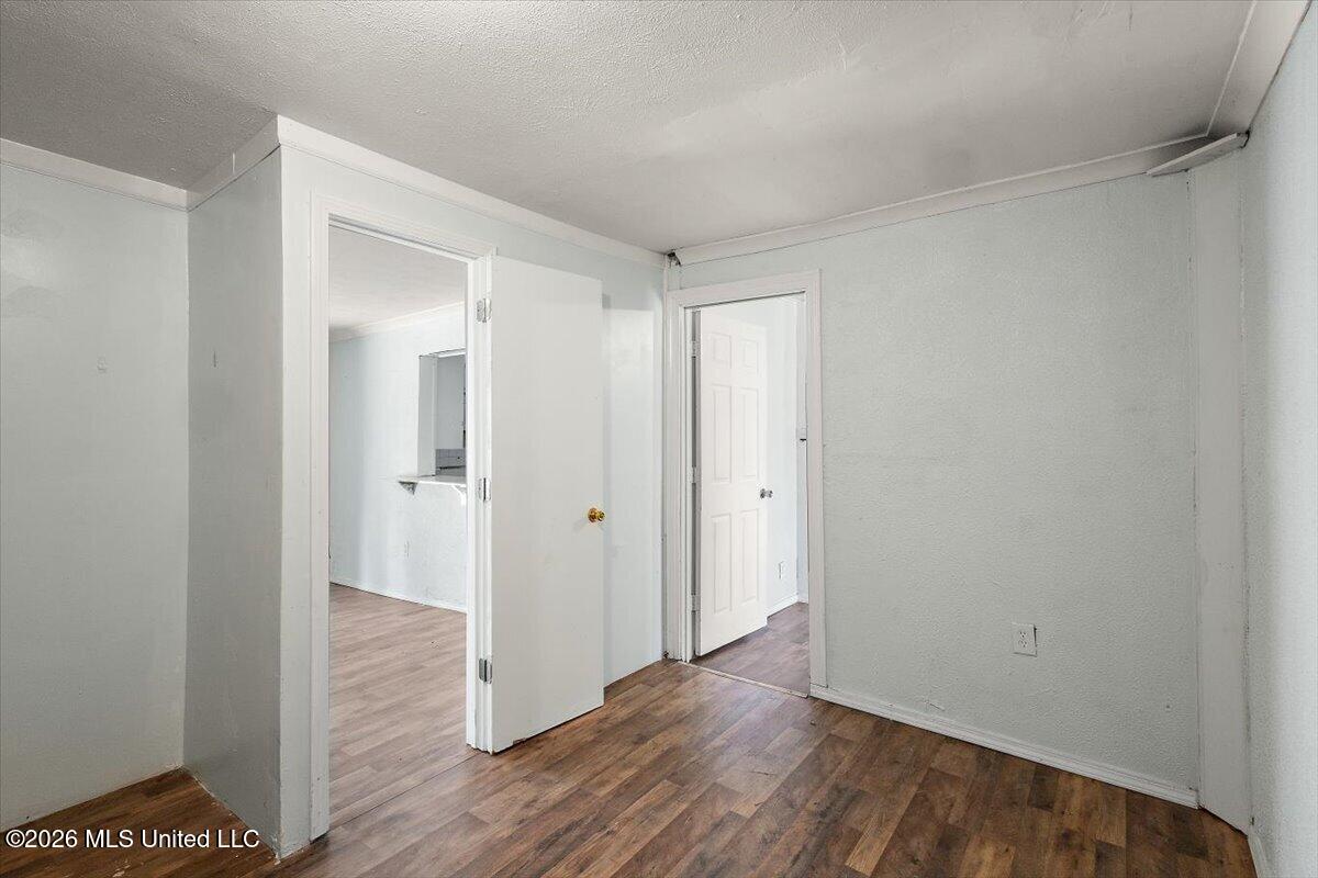 1446 Lakeview Avenue Property Photo 14