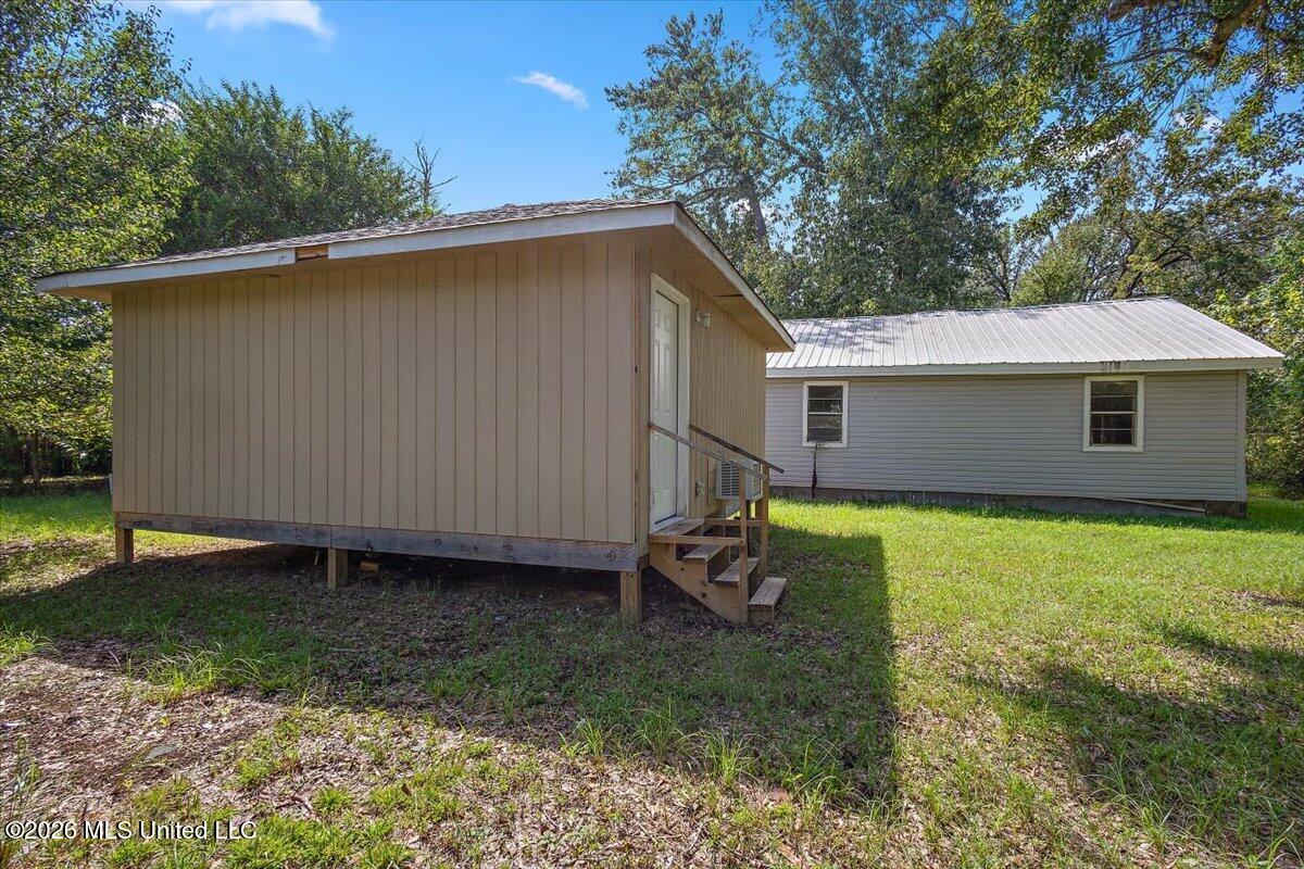1446 Lakeview Avenue Property Photo 21