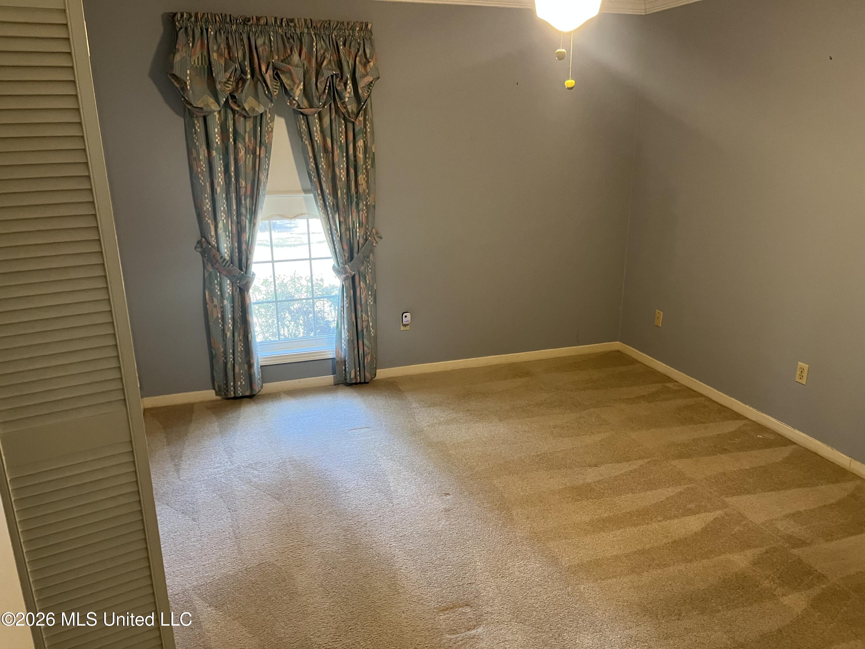 165 Bristol Boulevard Property Photo 10