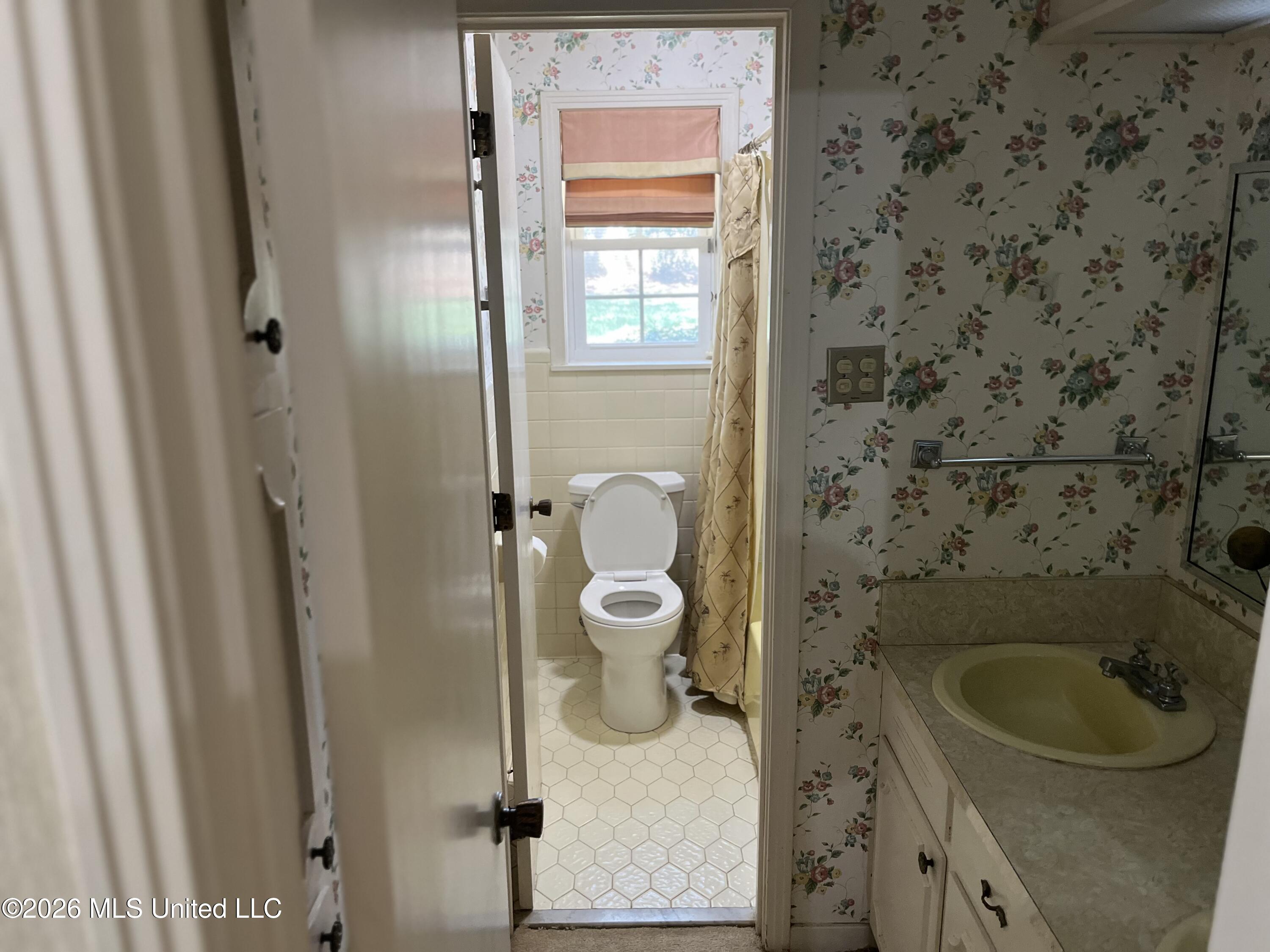 165 Bristol Boulevard Property Photo 29