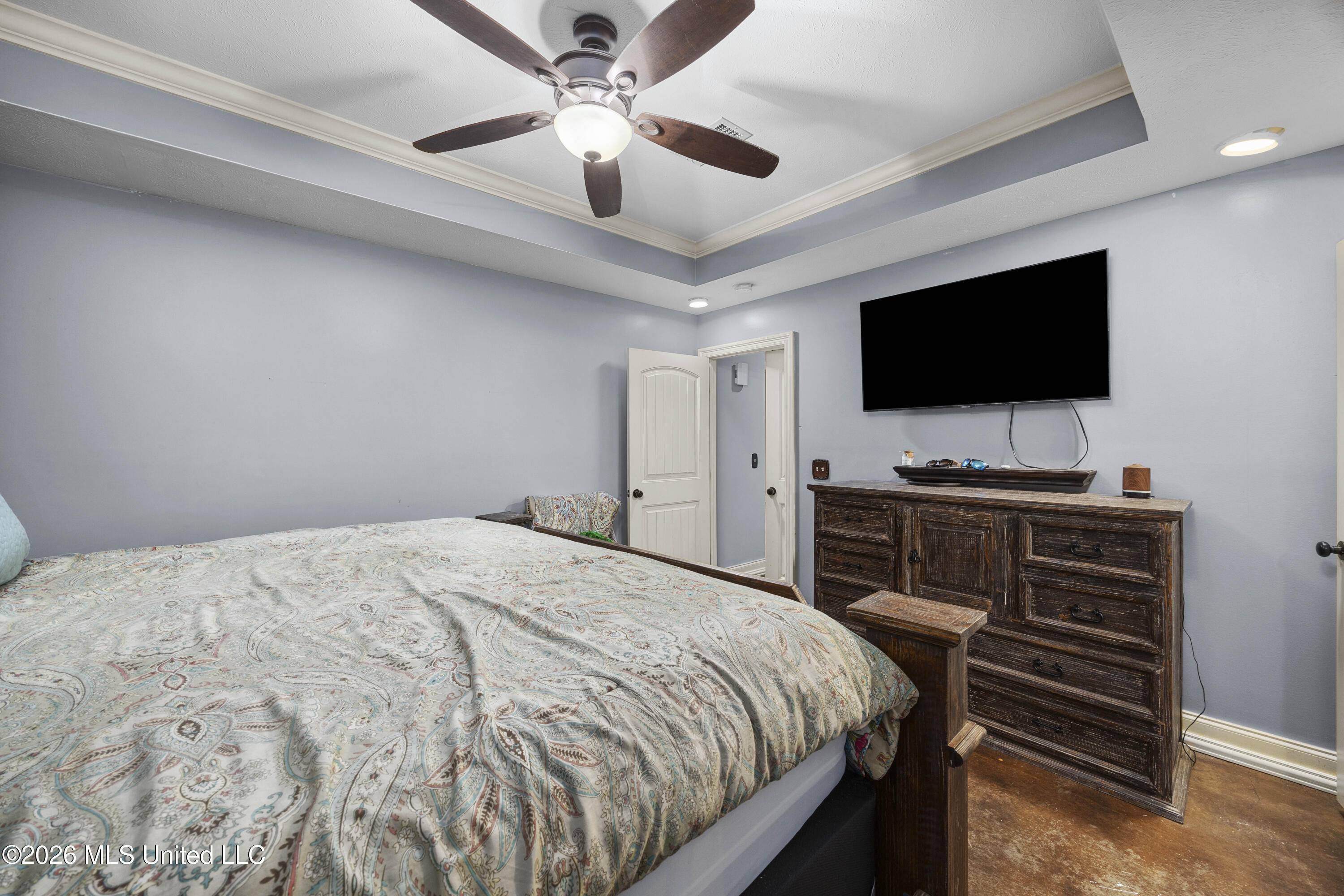 376 Austin Circle Property Photo 11