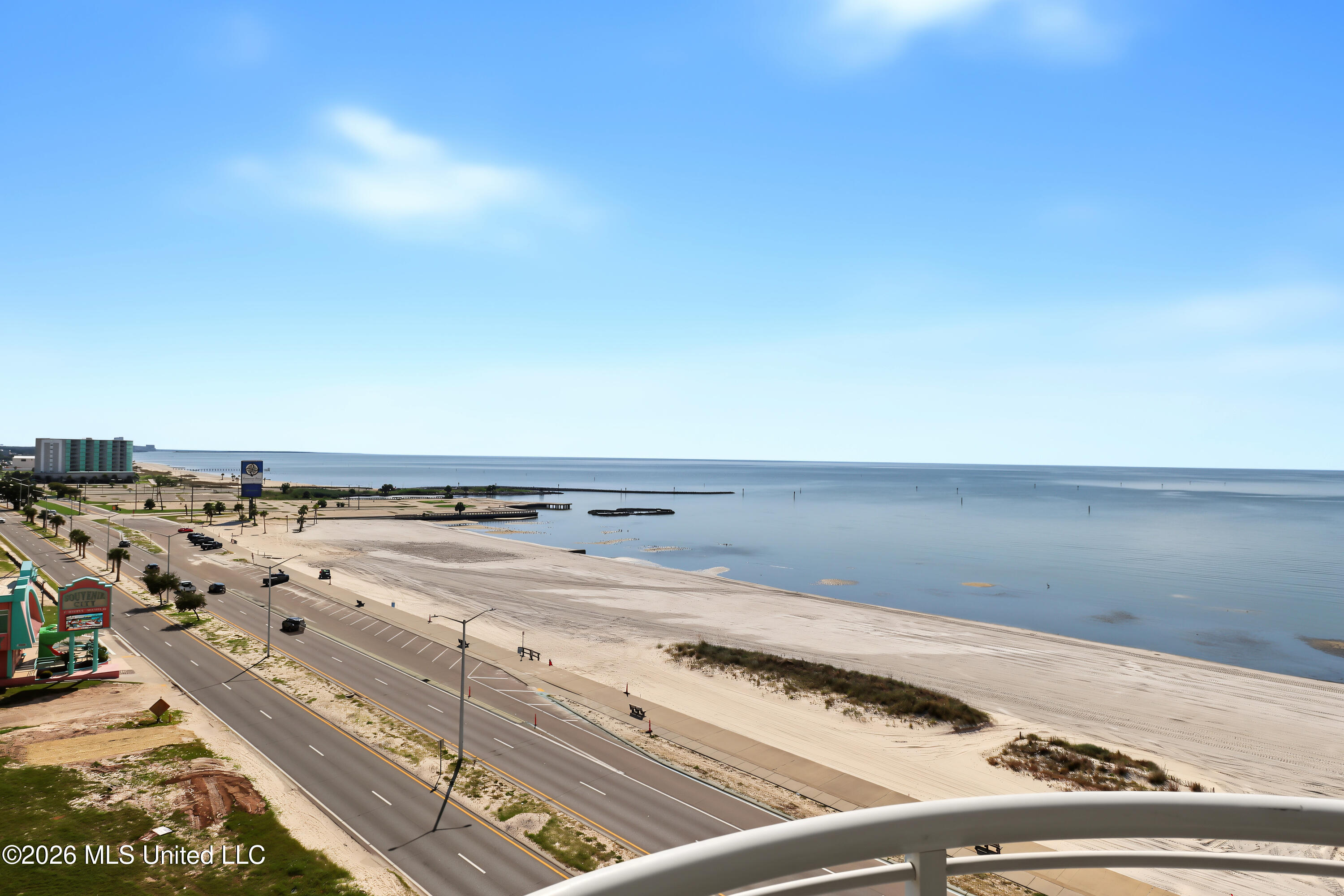 2060 Beach Boulevard Property Photo 31