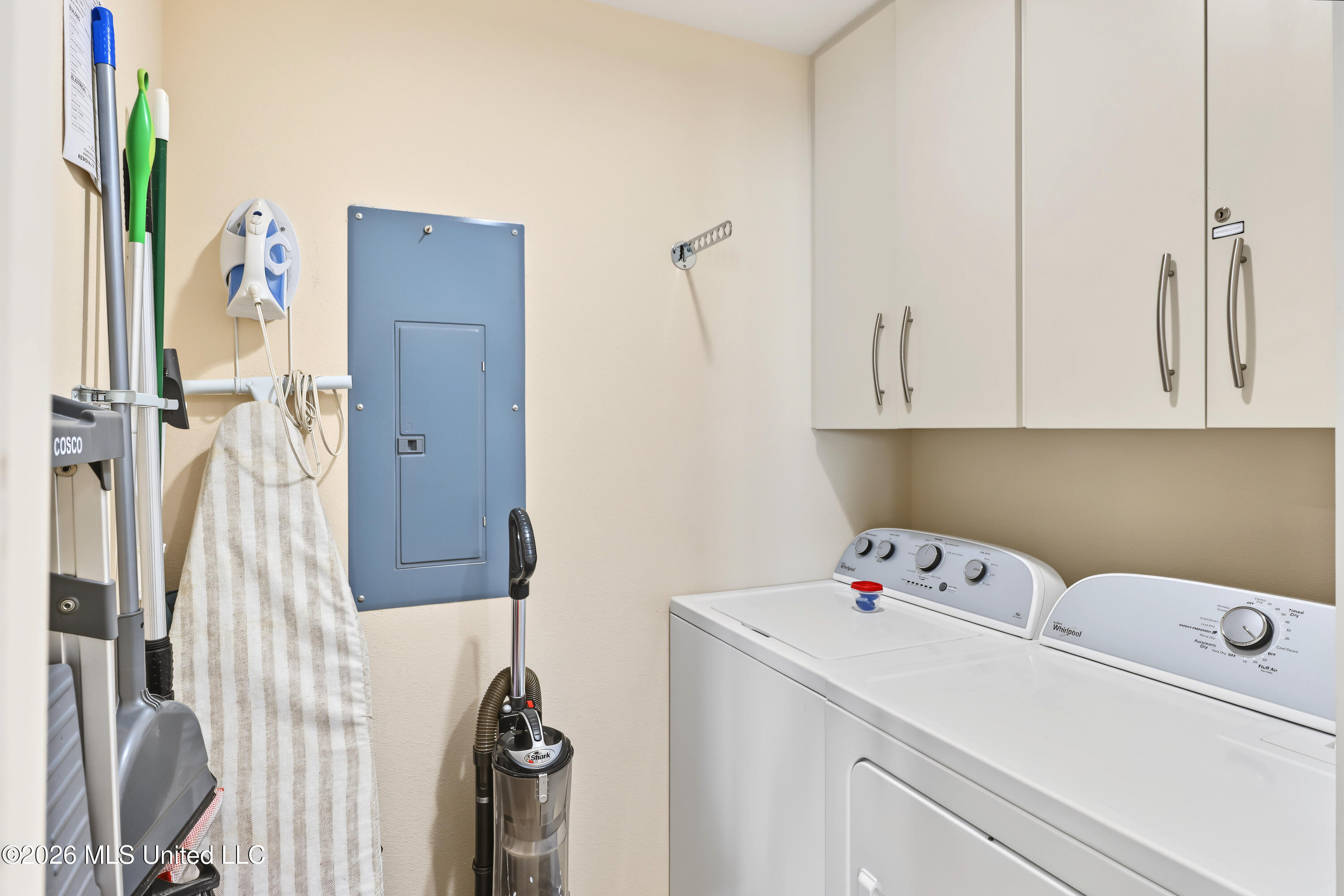 2060 Beach Boulevard Property Photo 34