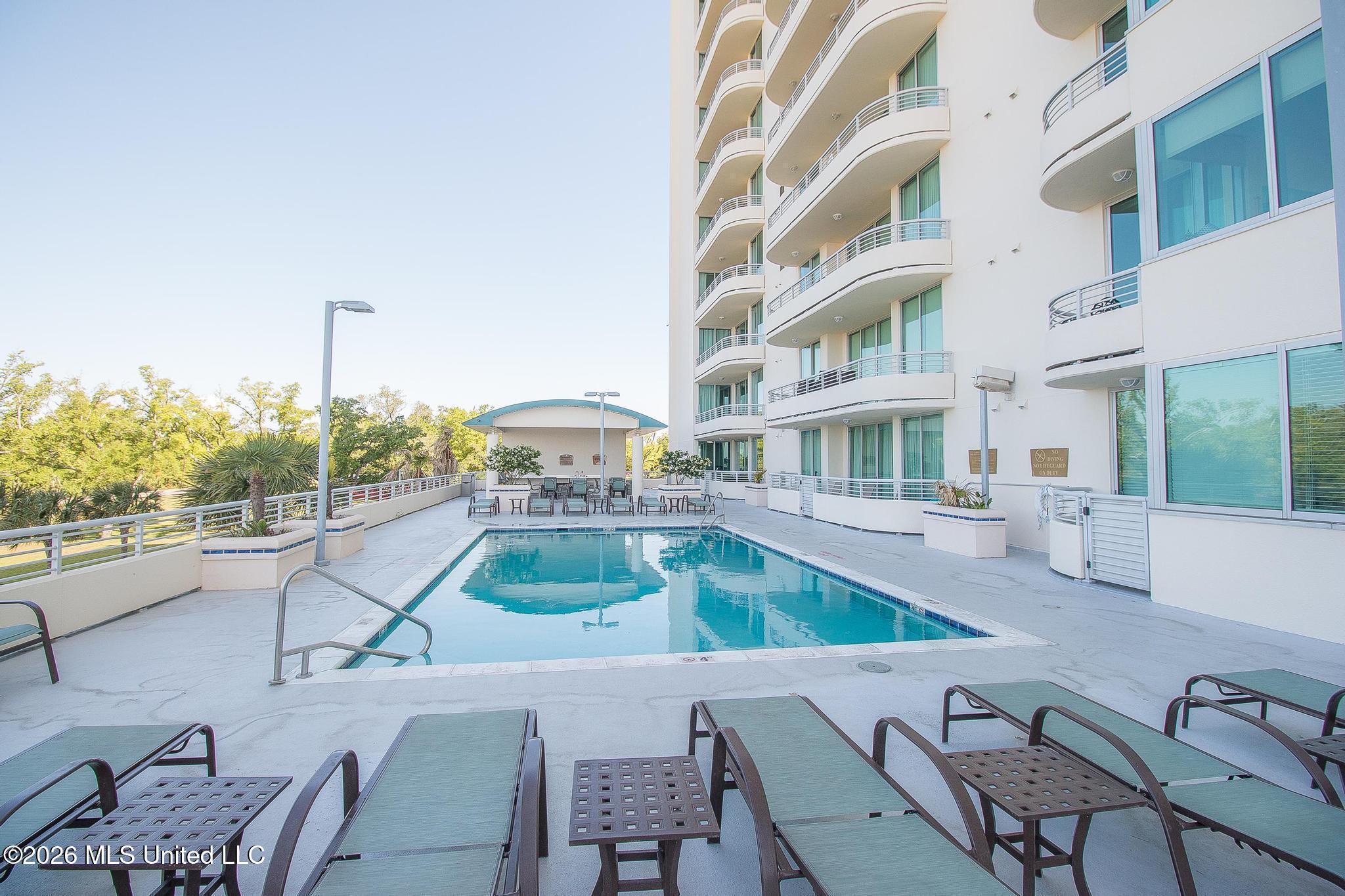 2060 Beach Boulevard Property Photo 39