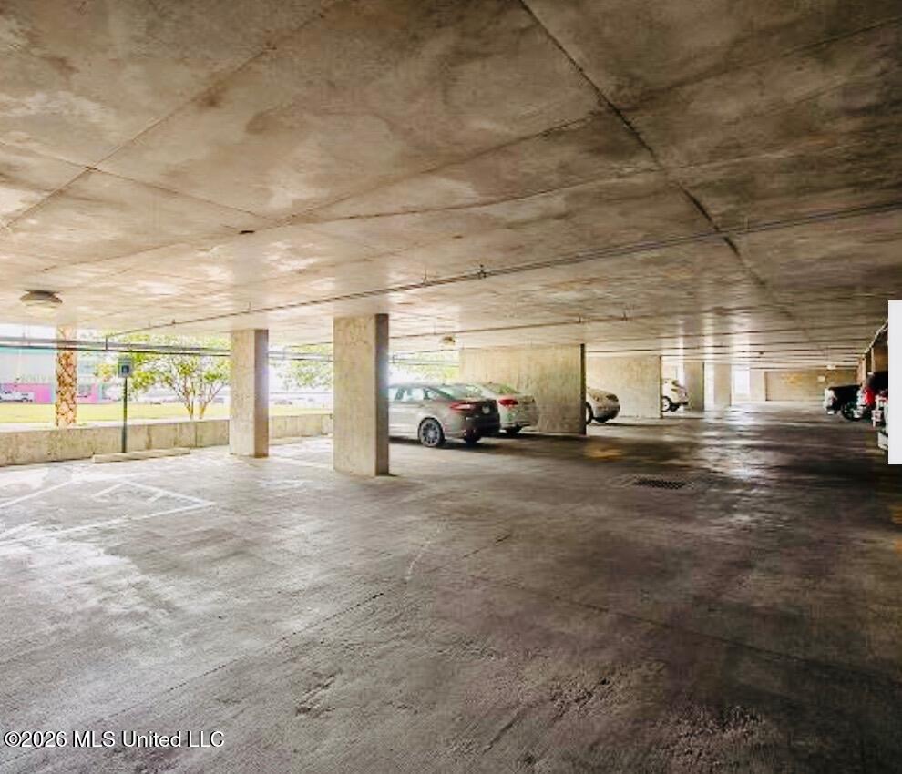 2060 Beach Boulevard Property Photo 44