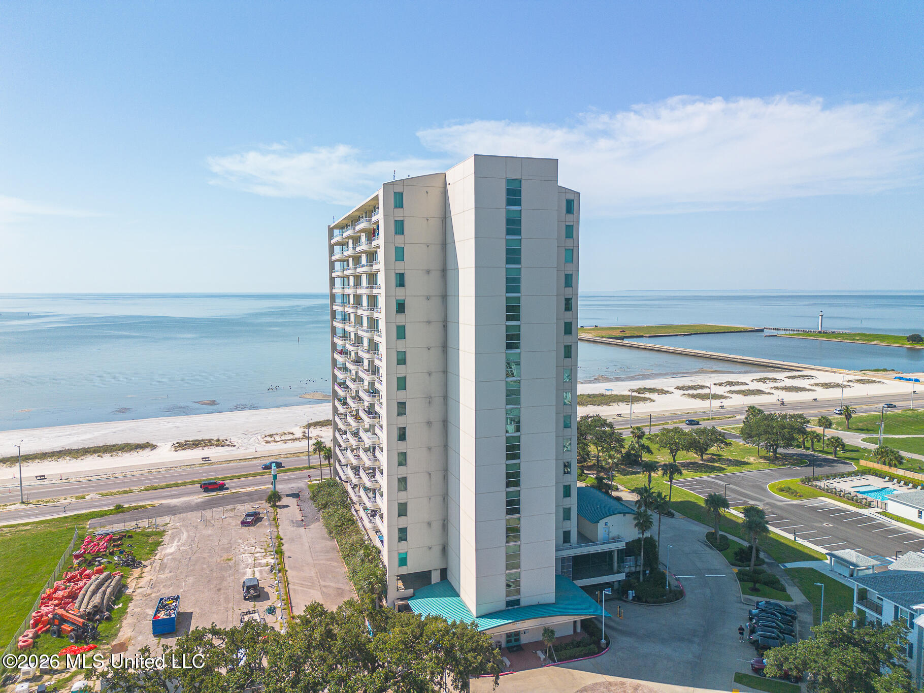 2060 Beach Boulevard Property Photo 50