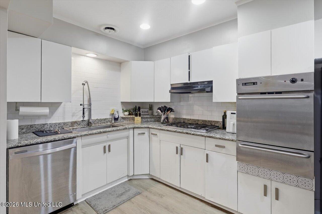 1435 Kimwood Drive Property Photo 8