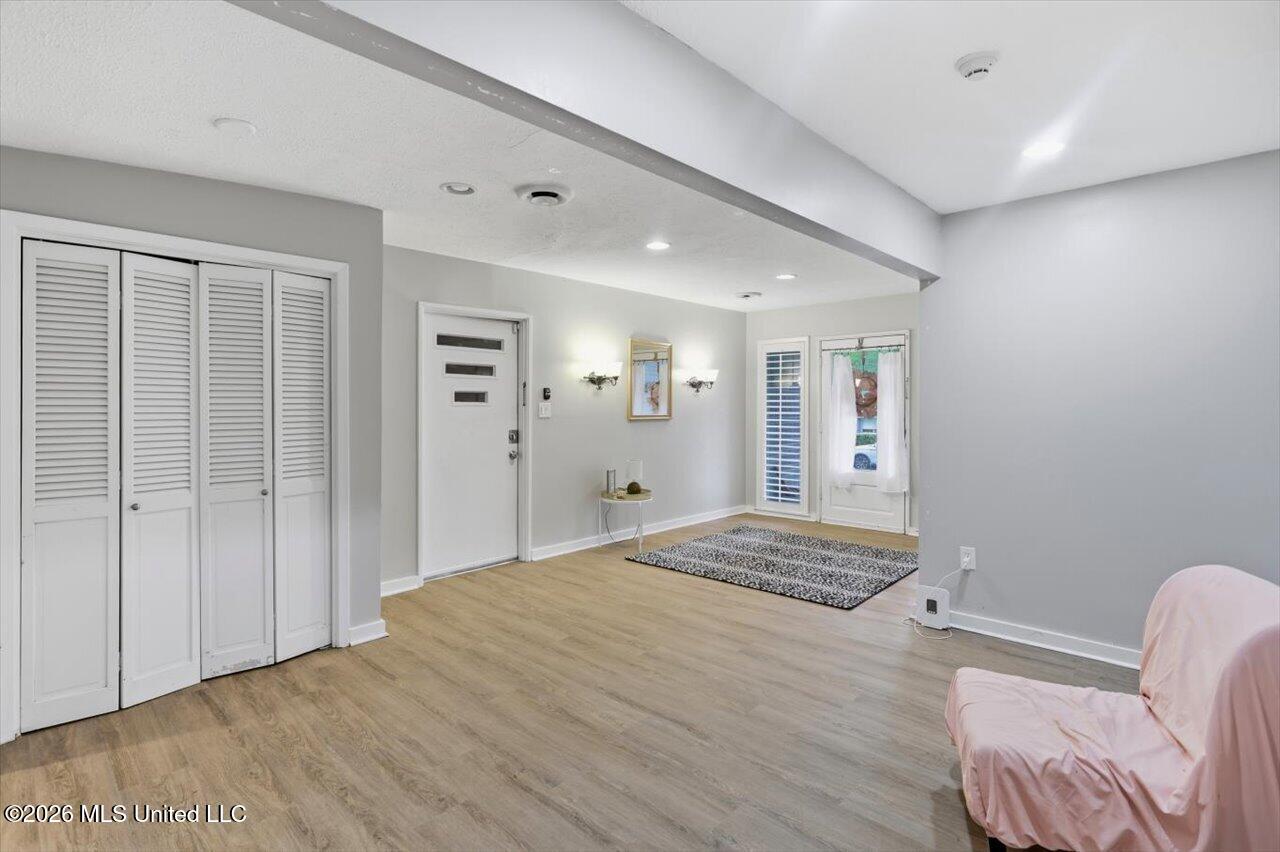 1435 Kimwood Drive Property Photo 12