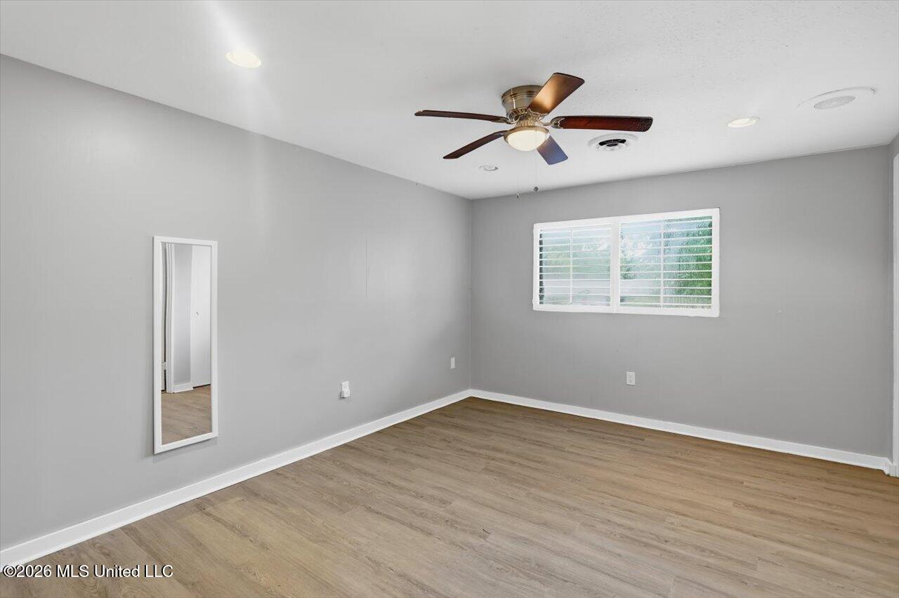 1435 Kimwood Drive Property Photo 25