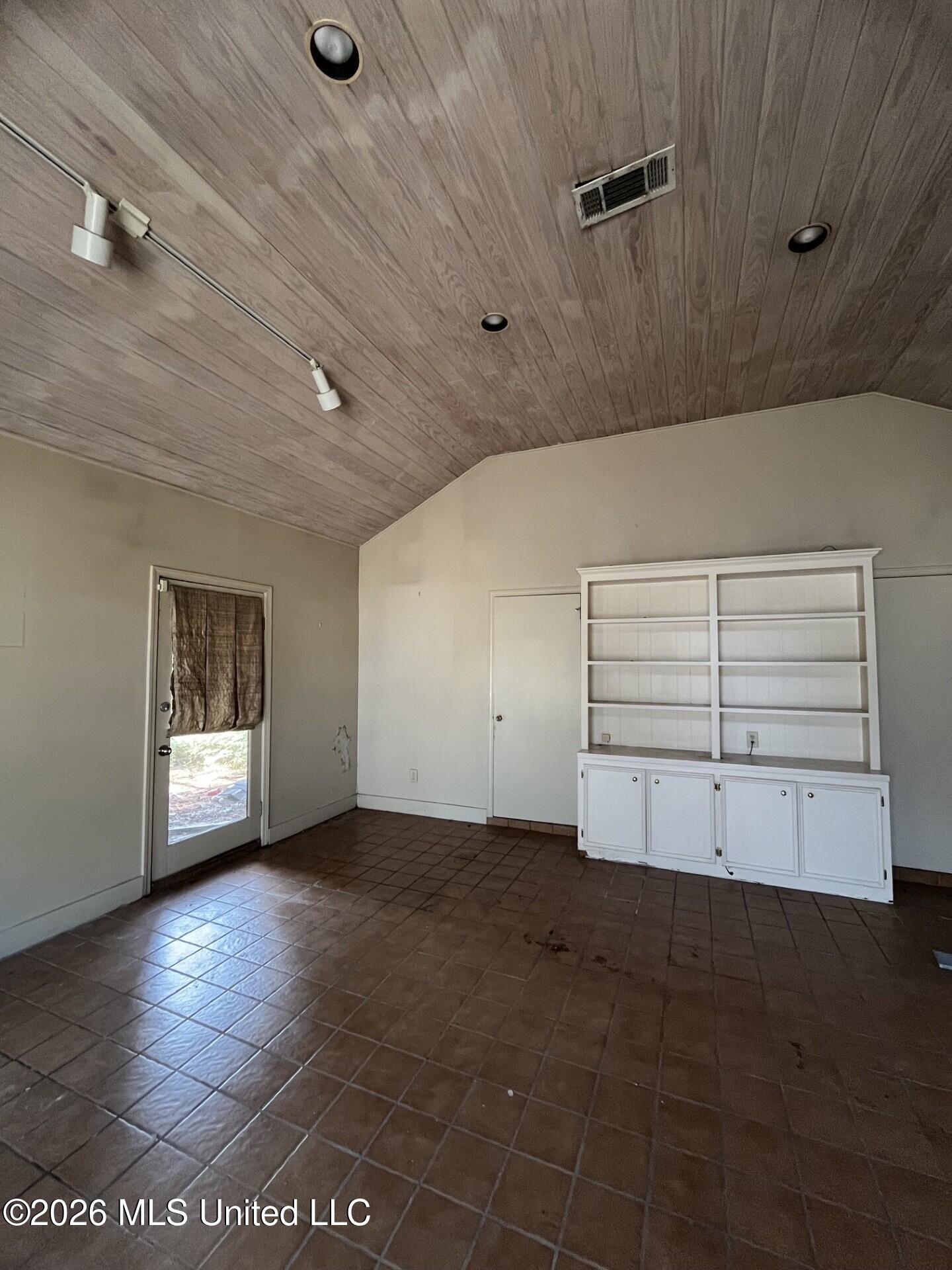 411 Pimlico Place Property Photo 7