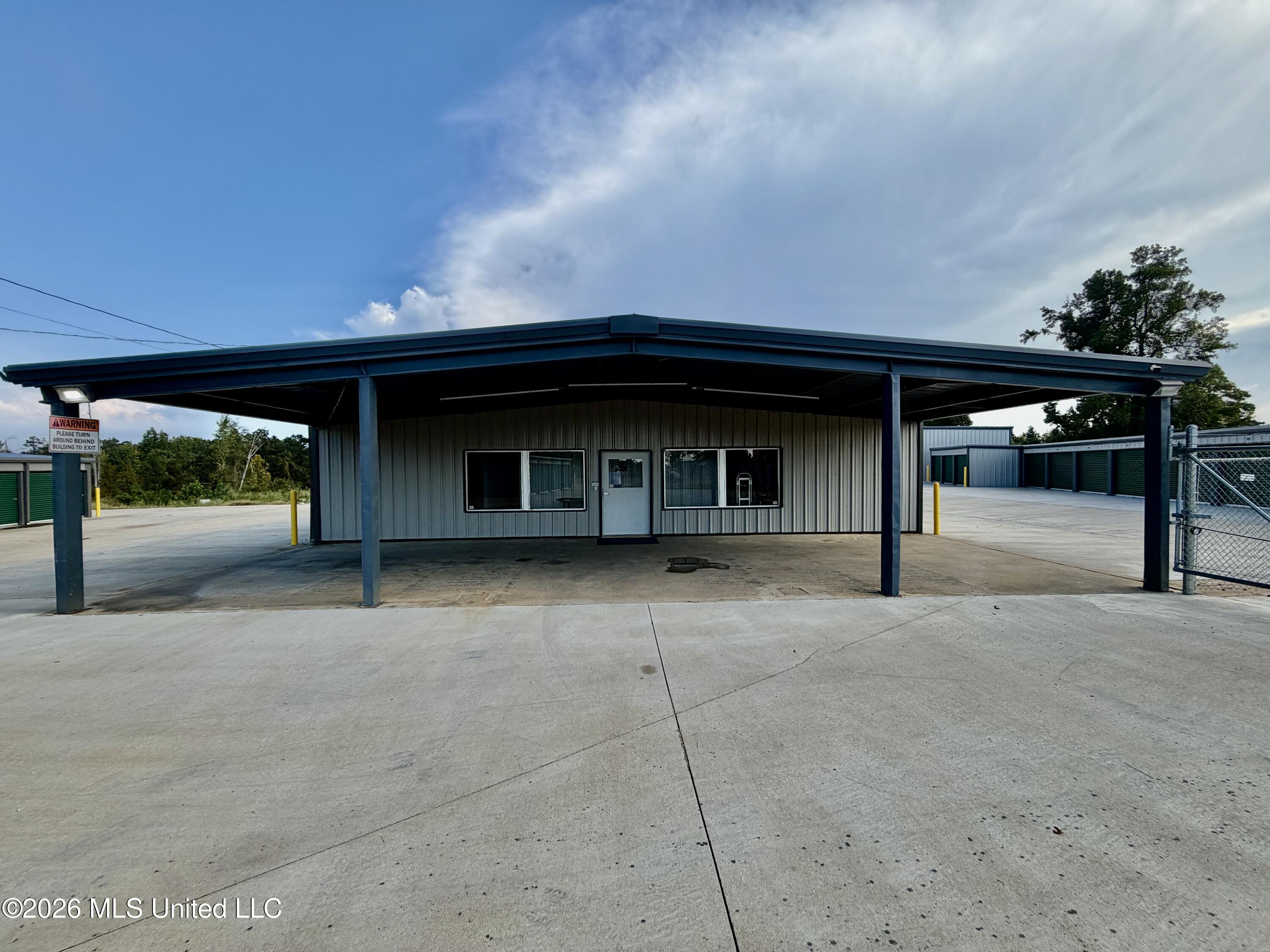 32809 Hwy 32 Property Photo 1