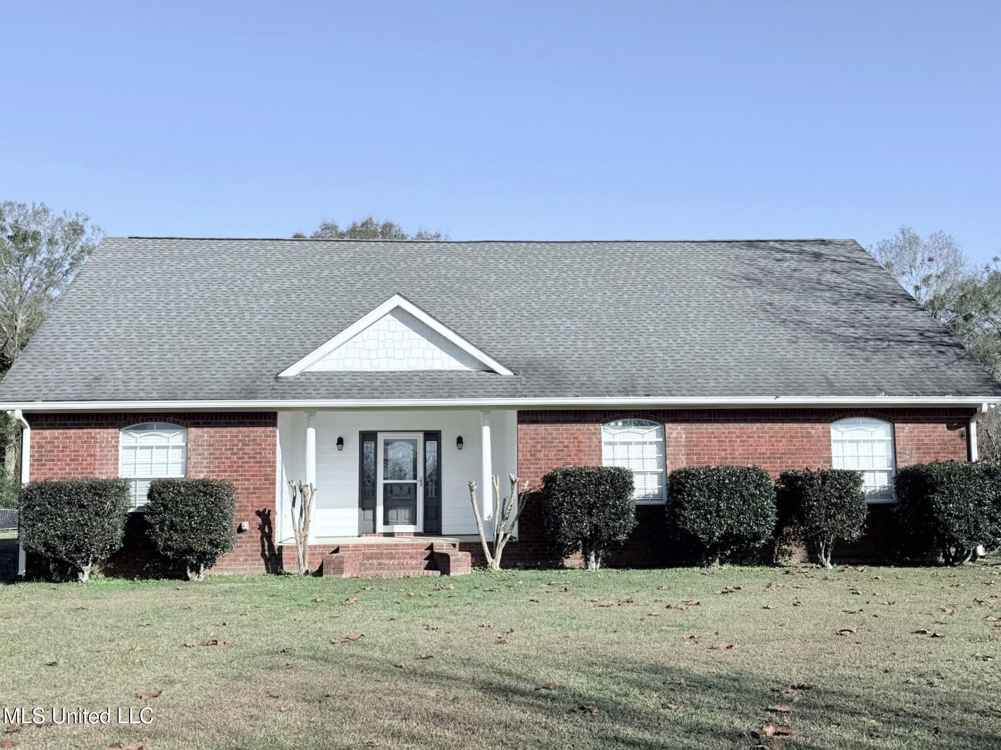 7345 Amberwood Lane Property Photo 1