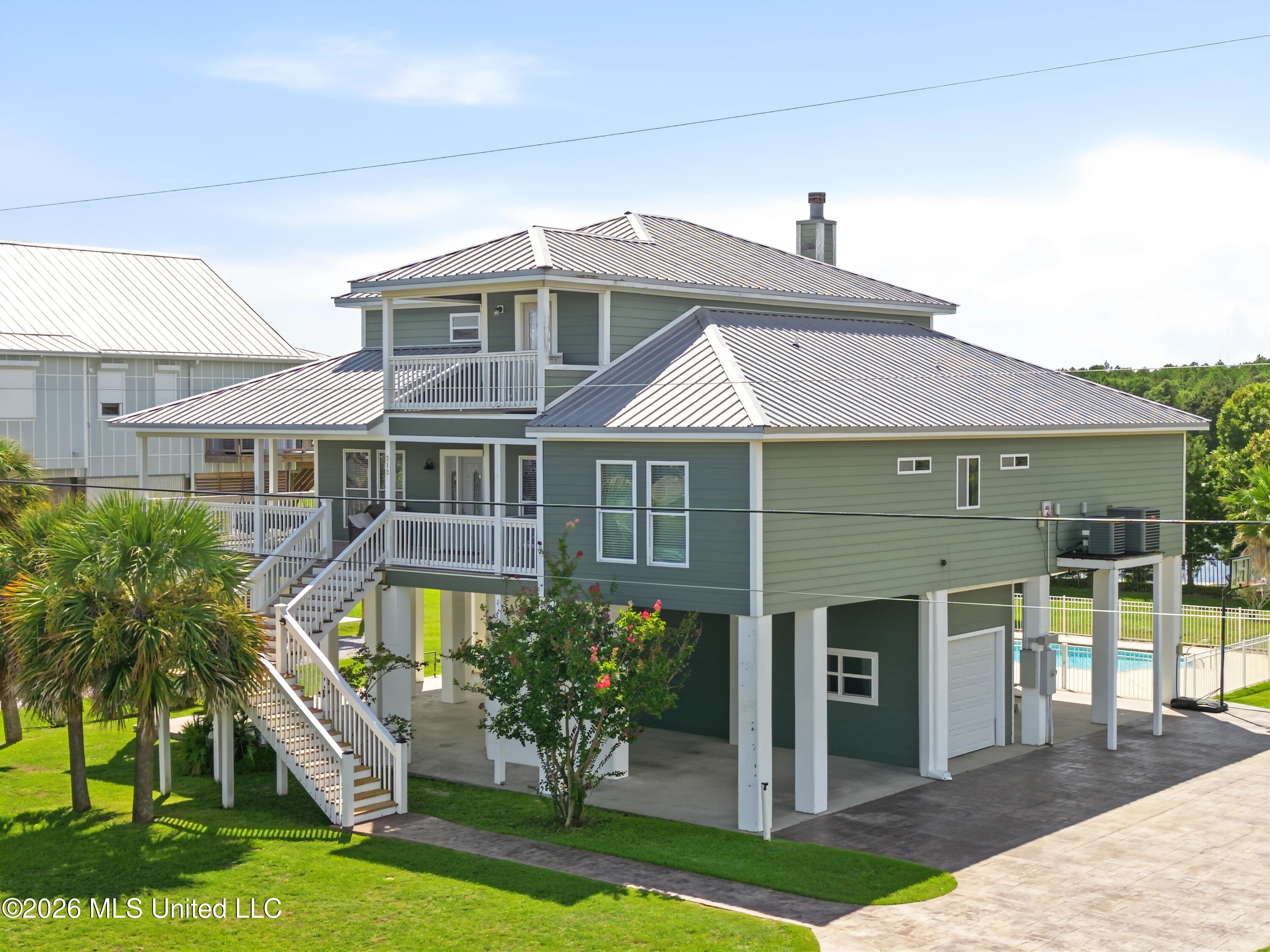 312 S Seashore Avenue Property Photo 1