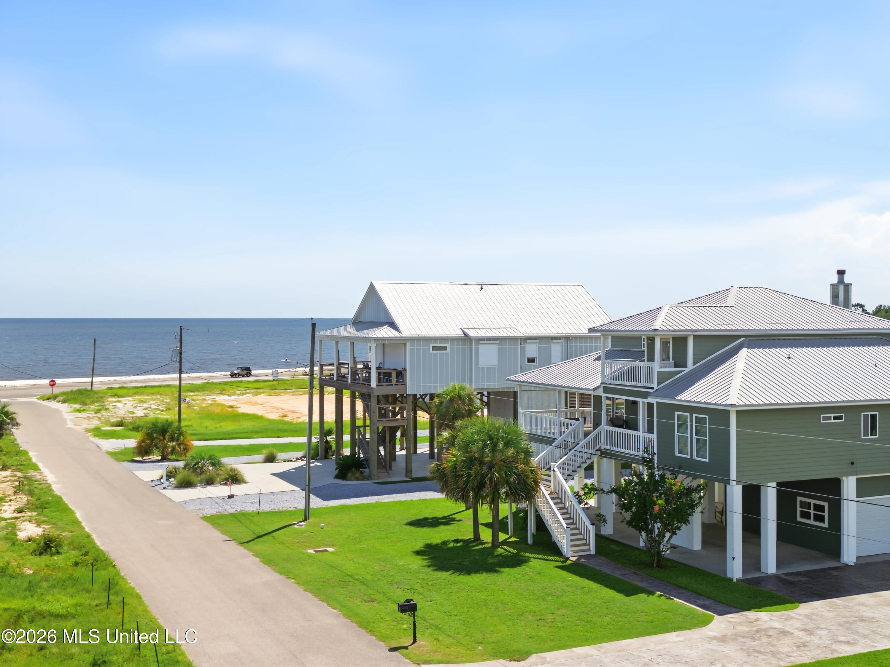 312 S Seashore Avenue Property Photo 2
