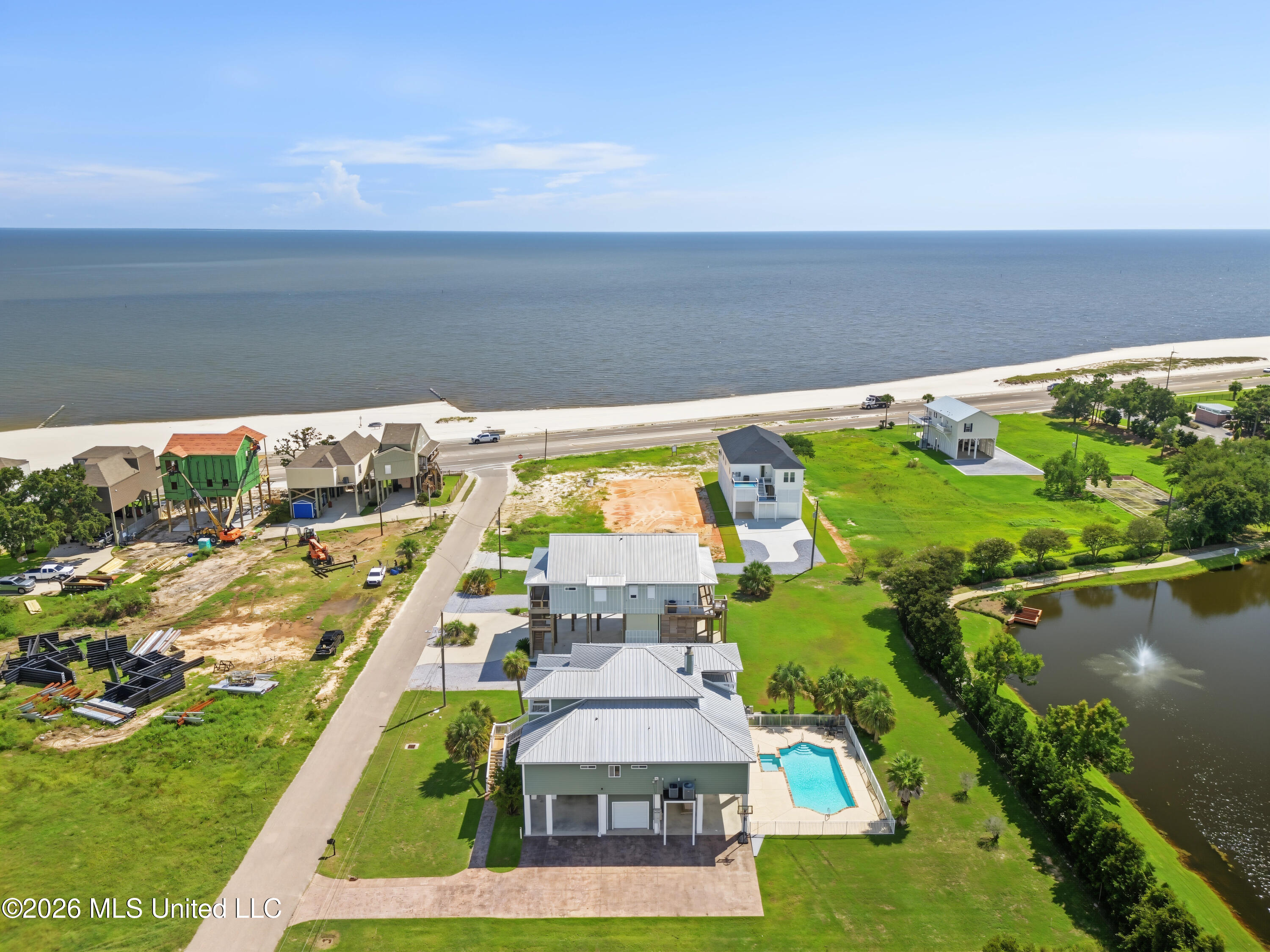 312 S Seashore Avenue Property Photo 4