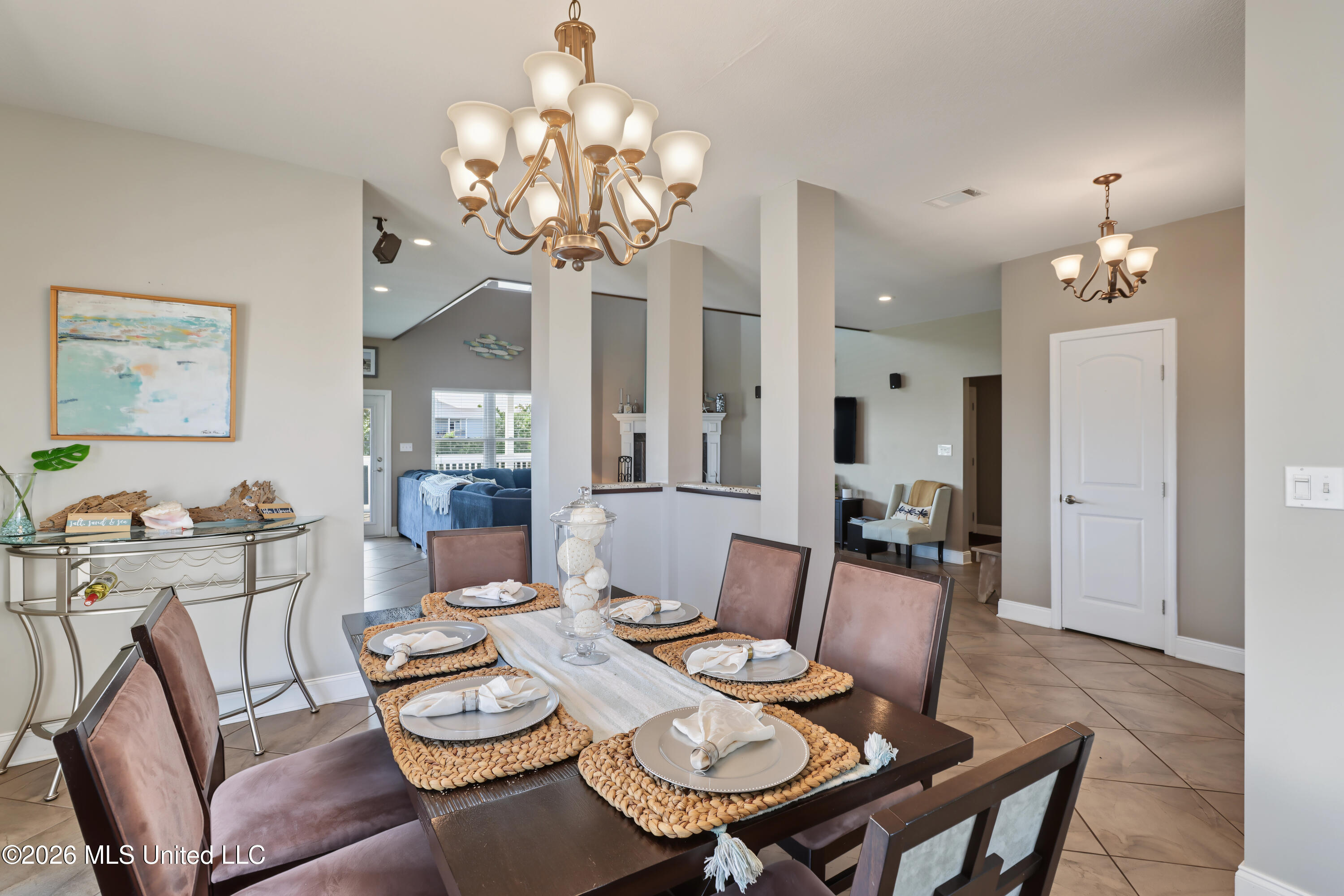312 S Seashore Avenue Property Photo 8