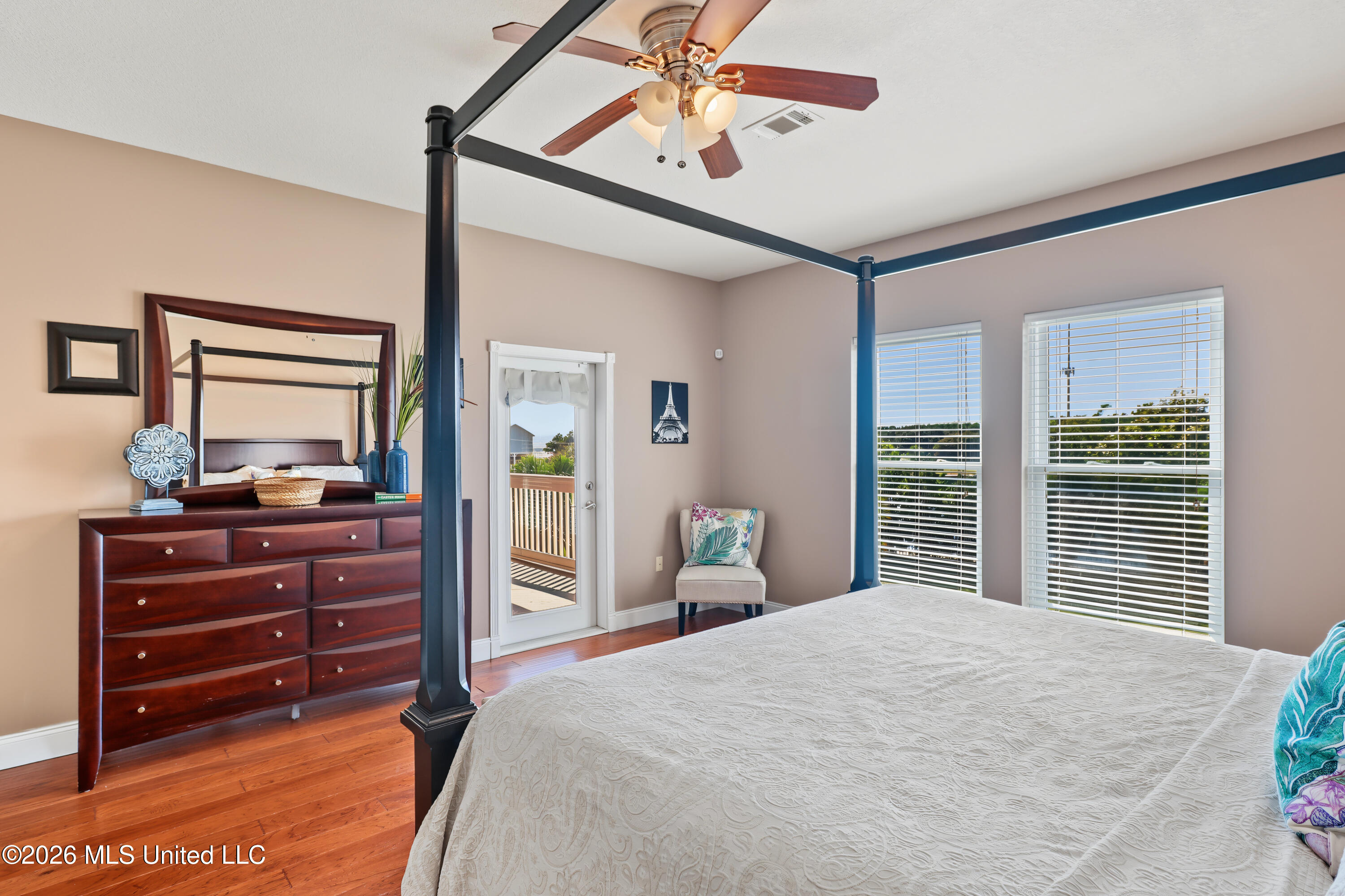 312 S Seashore Avenue Property Photo 23