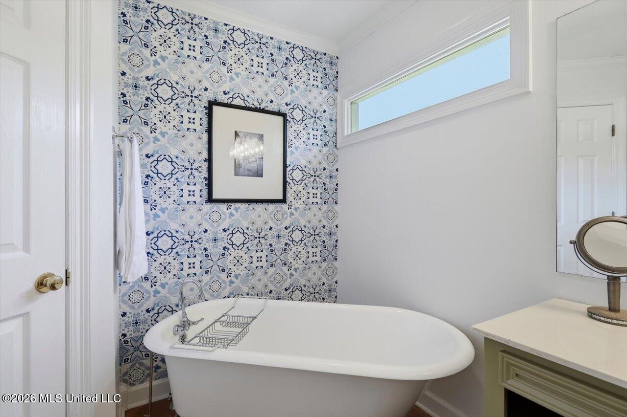 211 Winsmere Way Property Photo 15