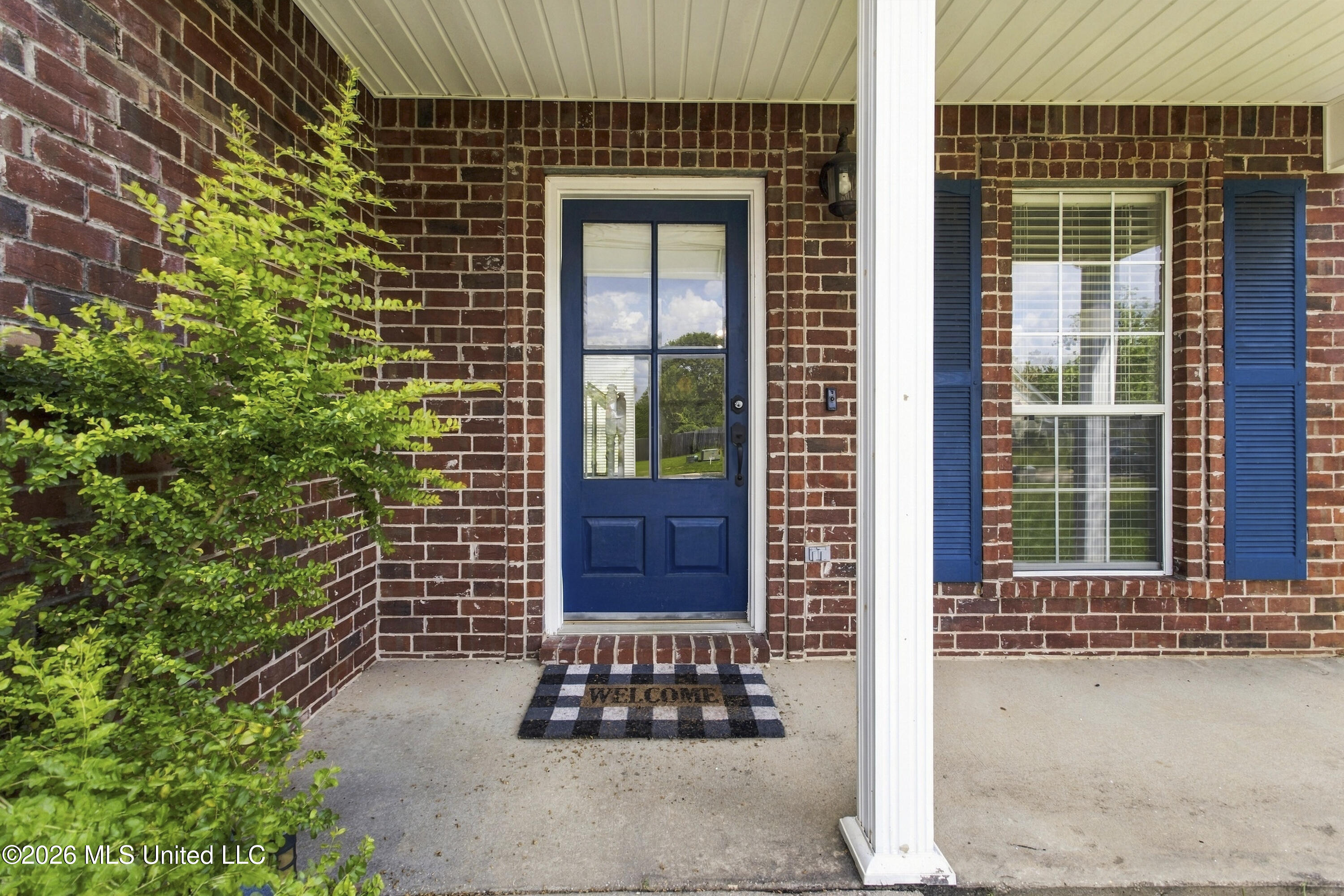 18330 Tiffany Renee Drive Property Photo 3