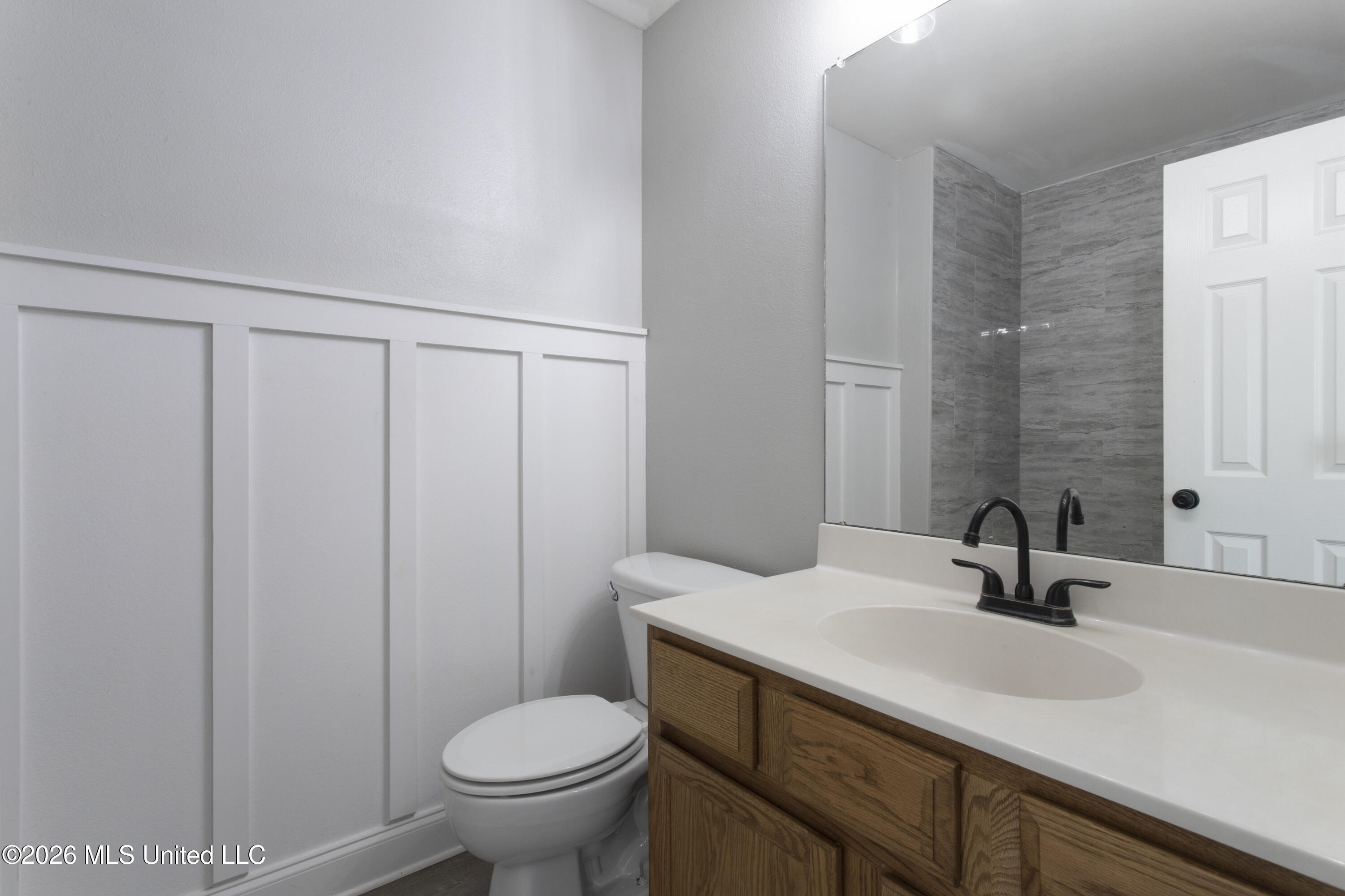 18330 Tiffany Renee Drive Property Photo 20