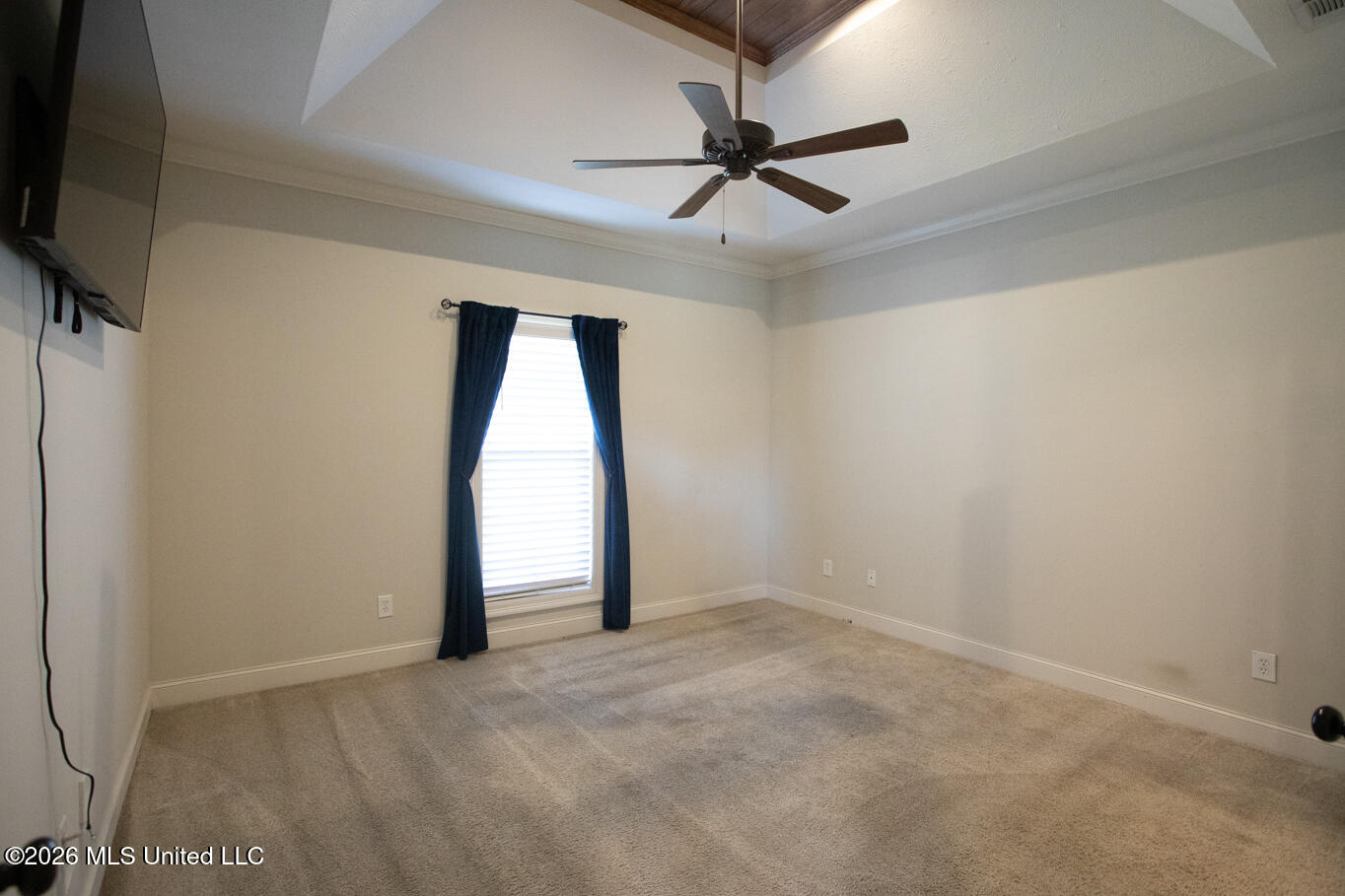 104 Woodscape Drive Property Photo 12