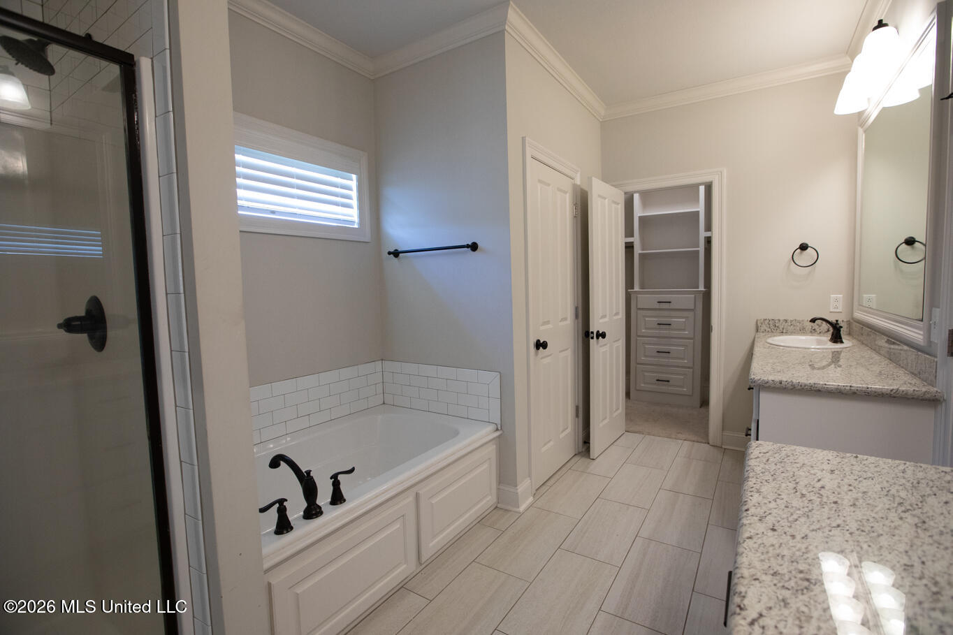 104 Woodscape Drive Property Photo 17