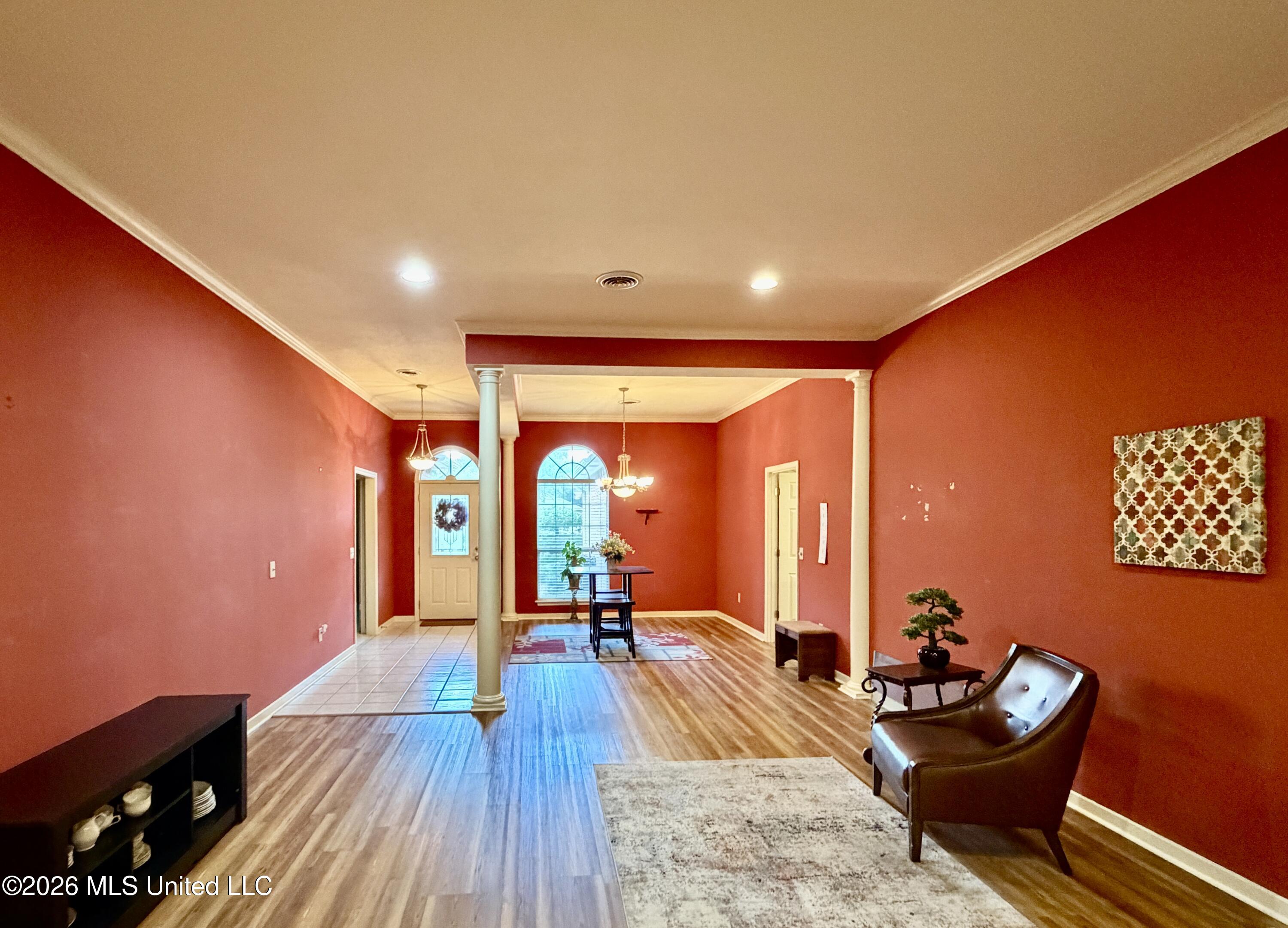 211 S Twin Lakes Property Photo 15