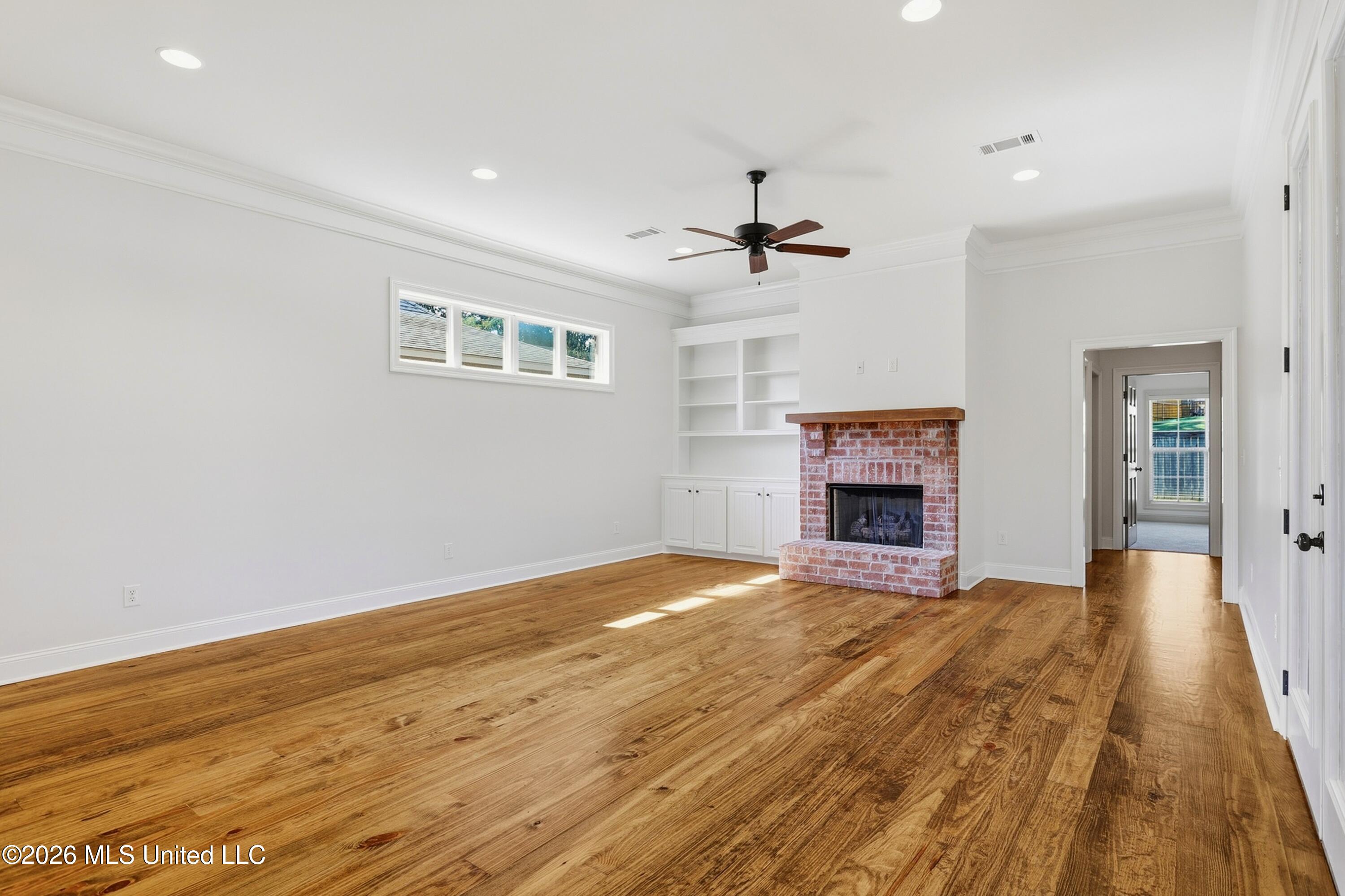 135 Martinique Drive Property Photo 11
