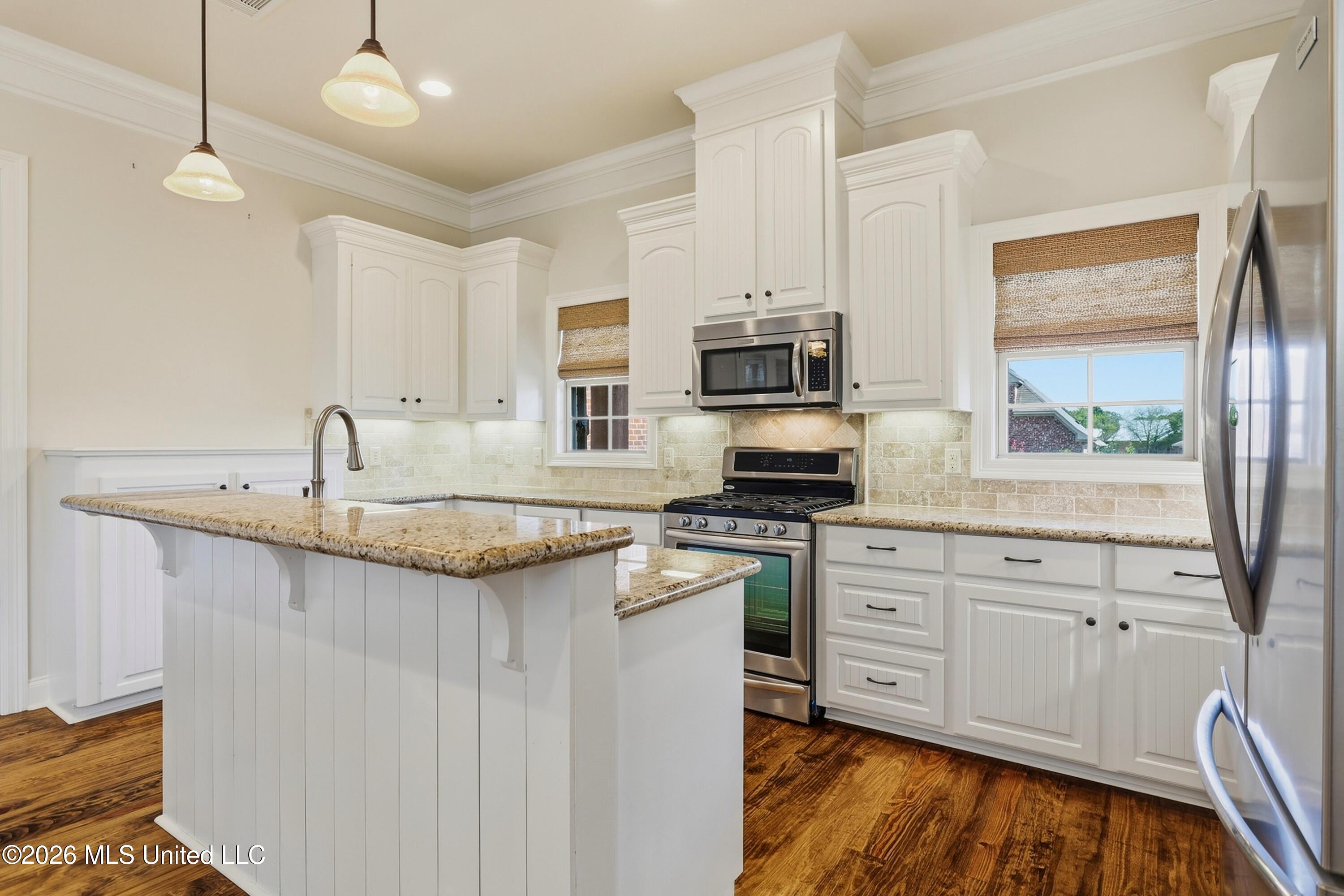 135 Martinique Drive Property Photo 14